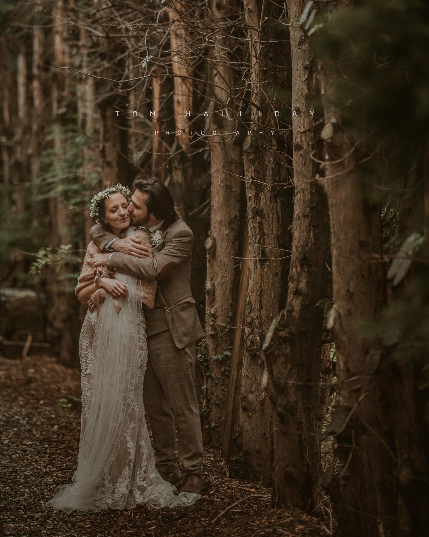 &mdash;- Sophie + Graeme &mdash;- 

Thanks for braving the rain guys! Oh and for squeezing past a wheelie bin  to get this shot 😂