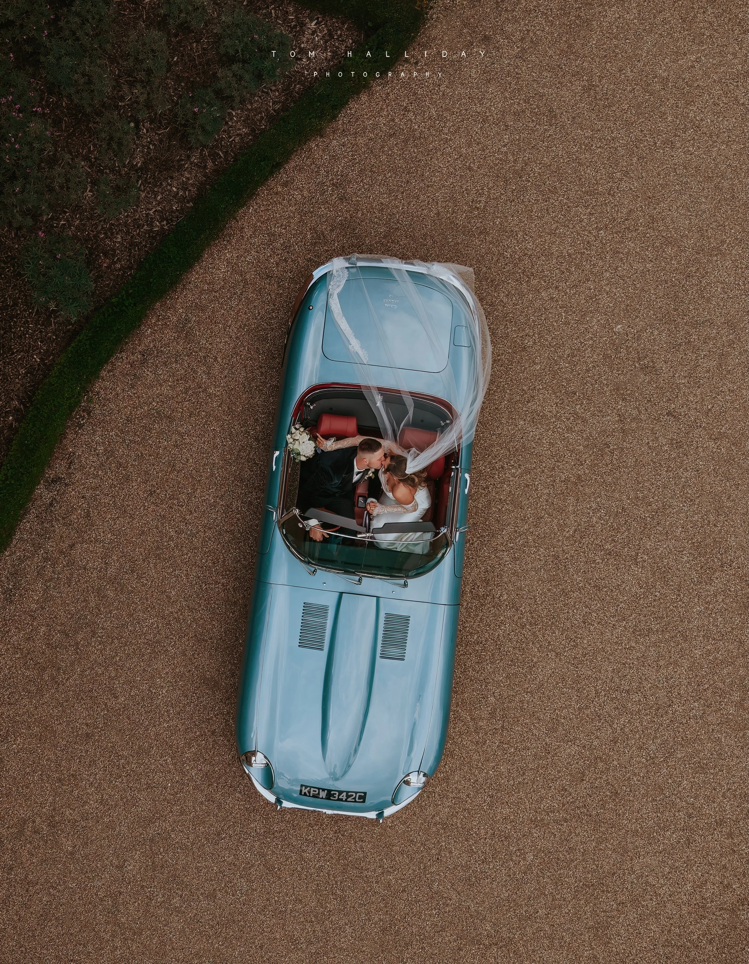 --- Lucy + Josh ---

I'm so stoked to do what I do, it's even more of an amazing thing when someone who works in the wedding industry asks you to photograph their day. 

I've known Lucy since we were kids, it was so freaking awesome to be there to ph