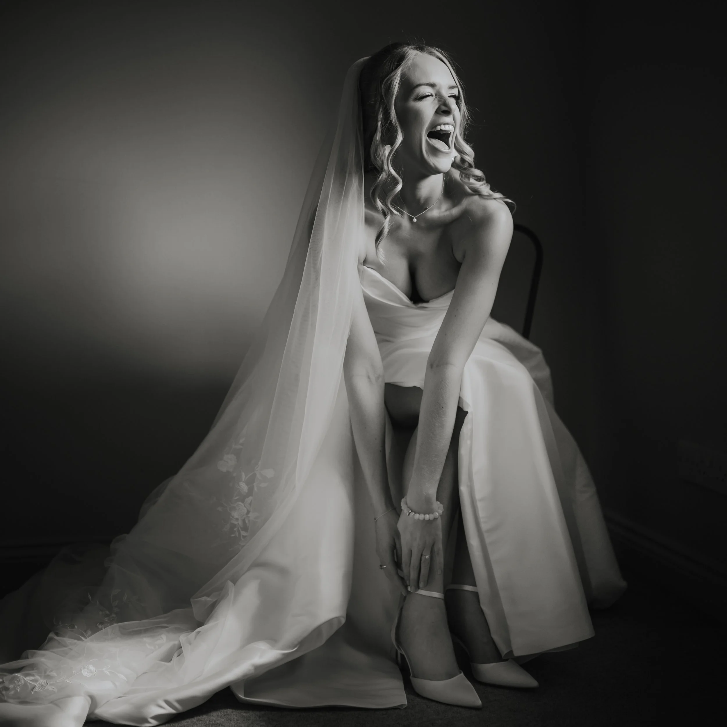Wedding Photography Bride Tuffon Hall Essex.jpg