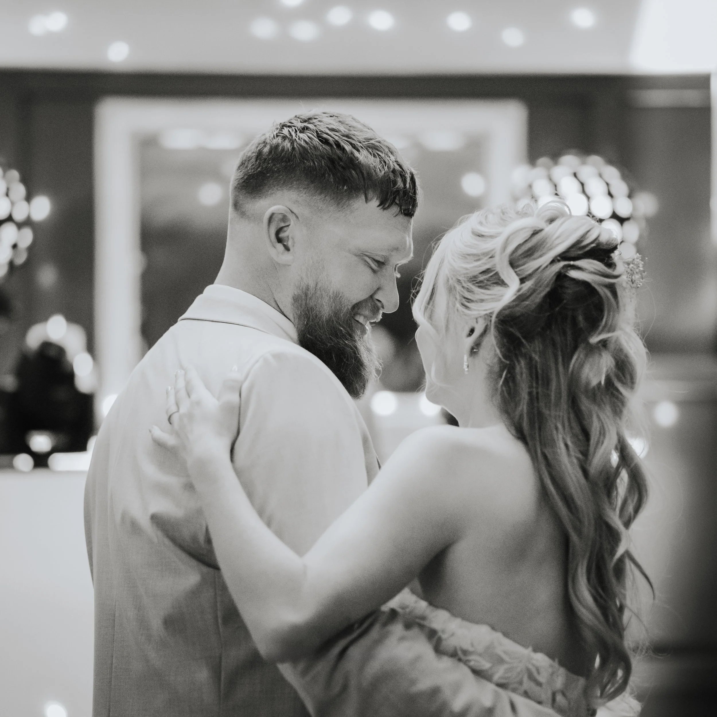 First Dance Houchins Wedding Essex.jpg