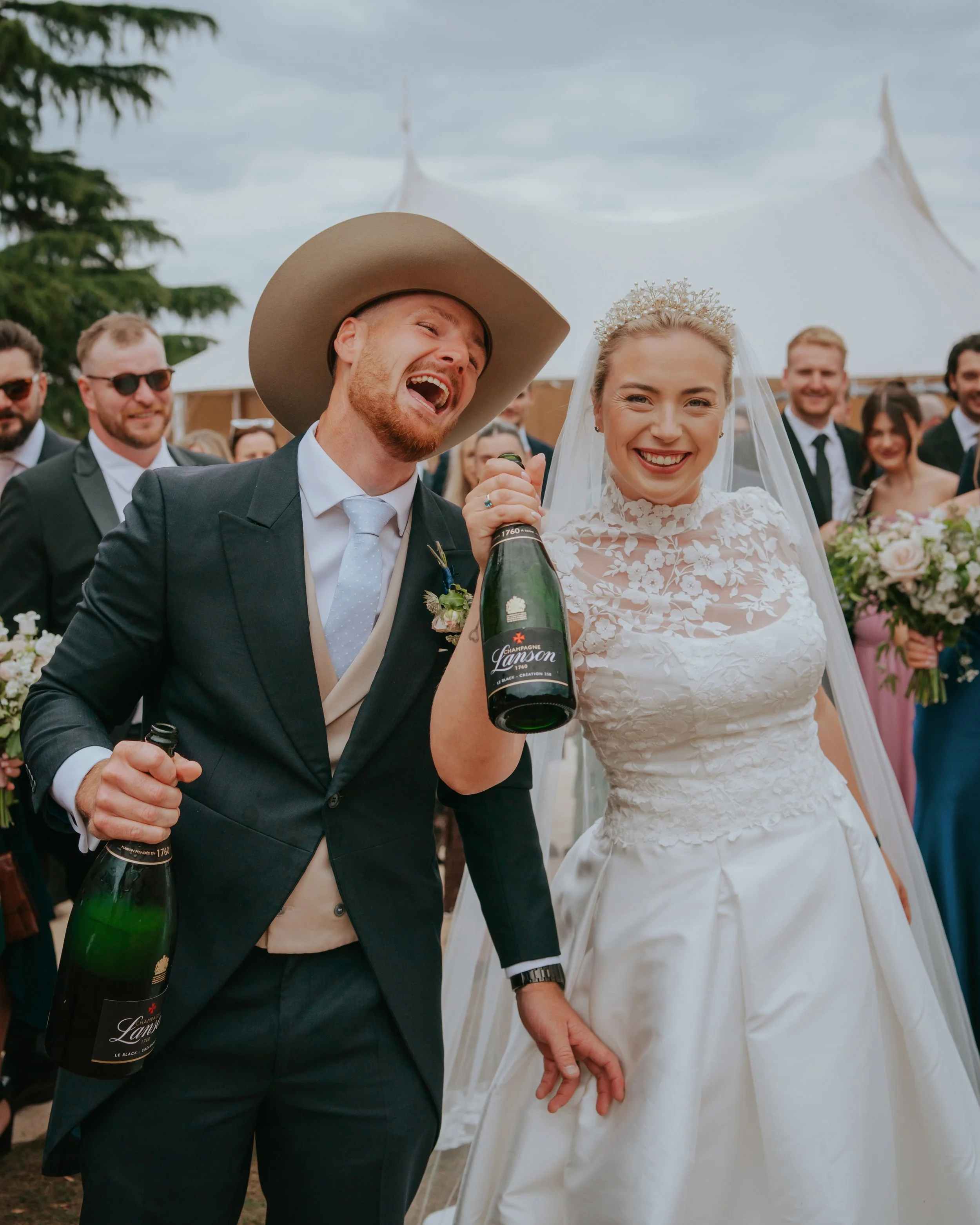 champagne-wedding-photography-reading-berkshire.jpg