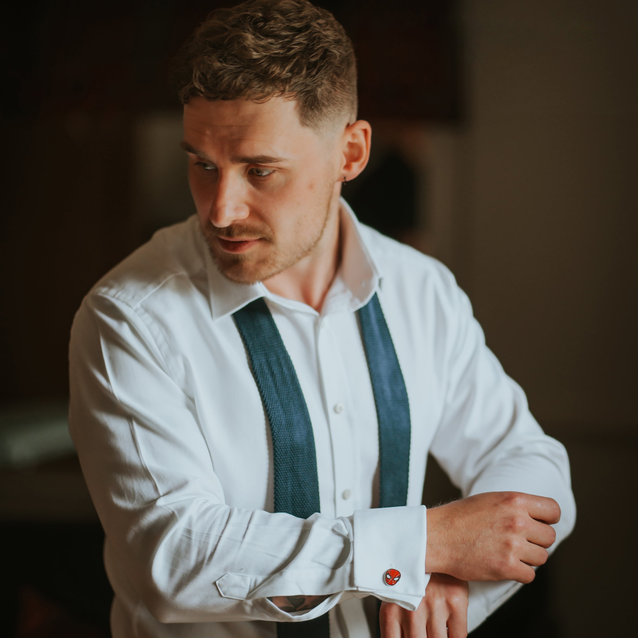 groom-prep-little-channels-wedding-venue-essex-wedding-photography.jpg