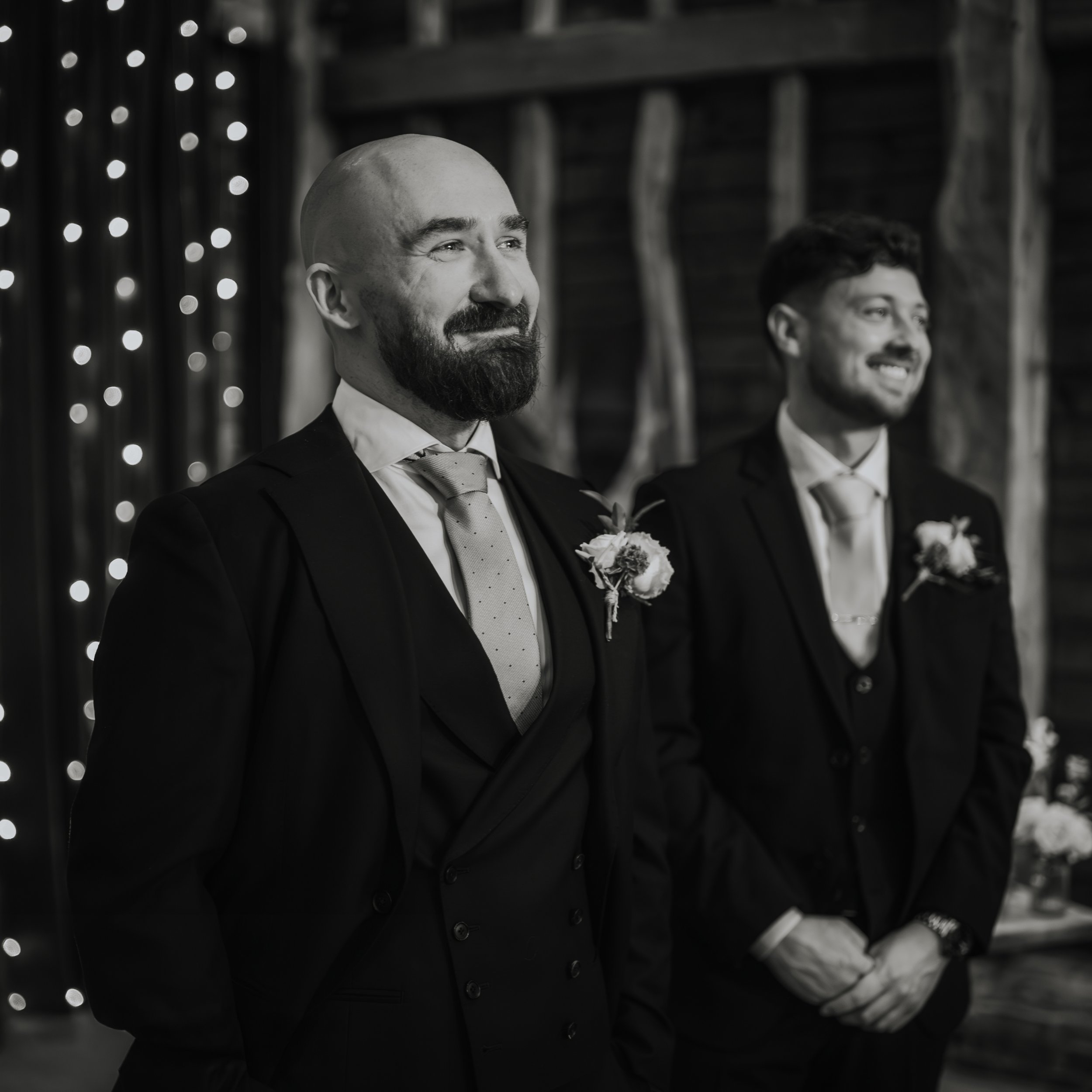 the-farmhouse-at-redcoats-cermony-wedding-photography-hertfordhsire.jpg