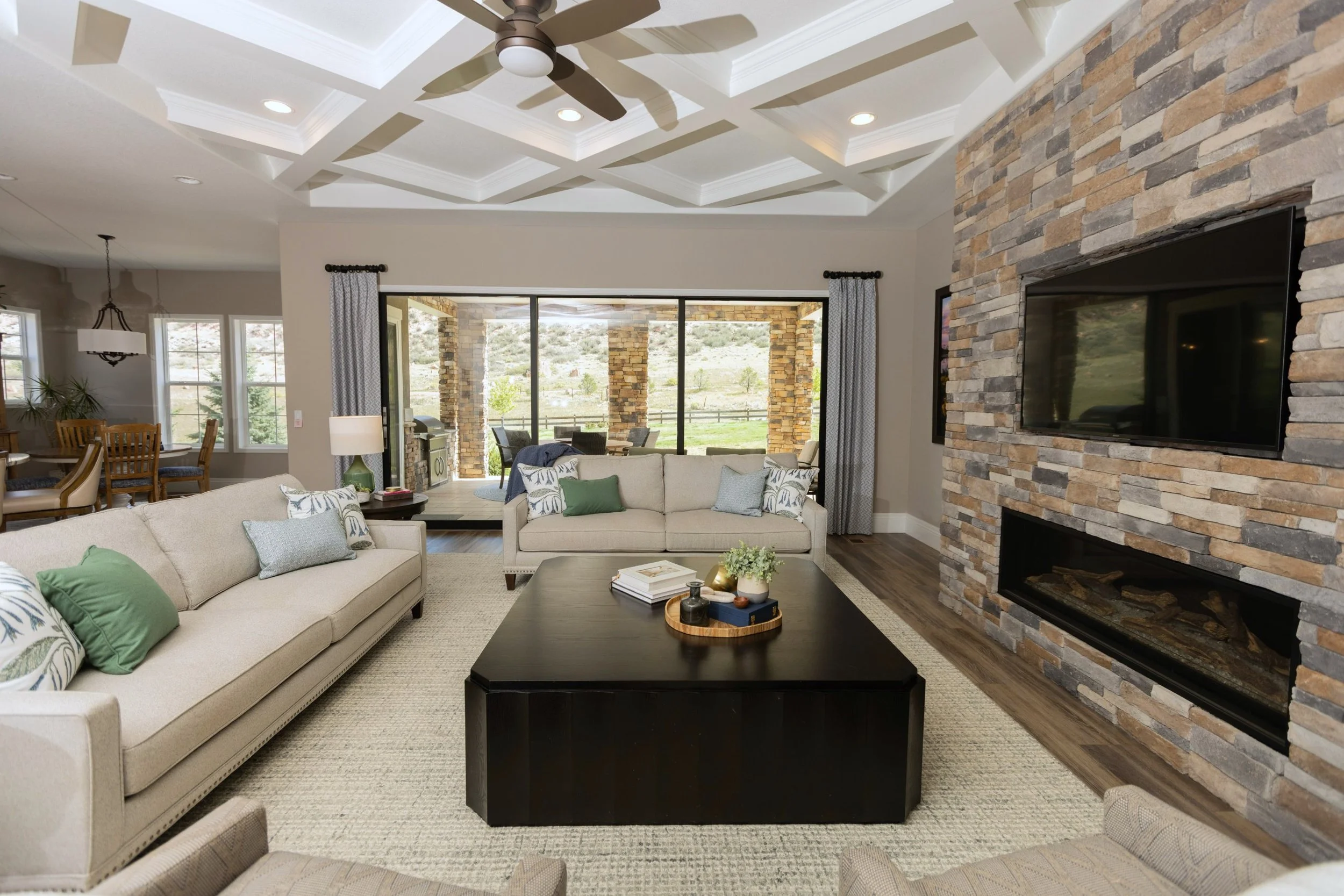 living_room_01.jpg