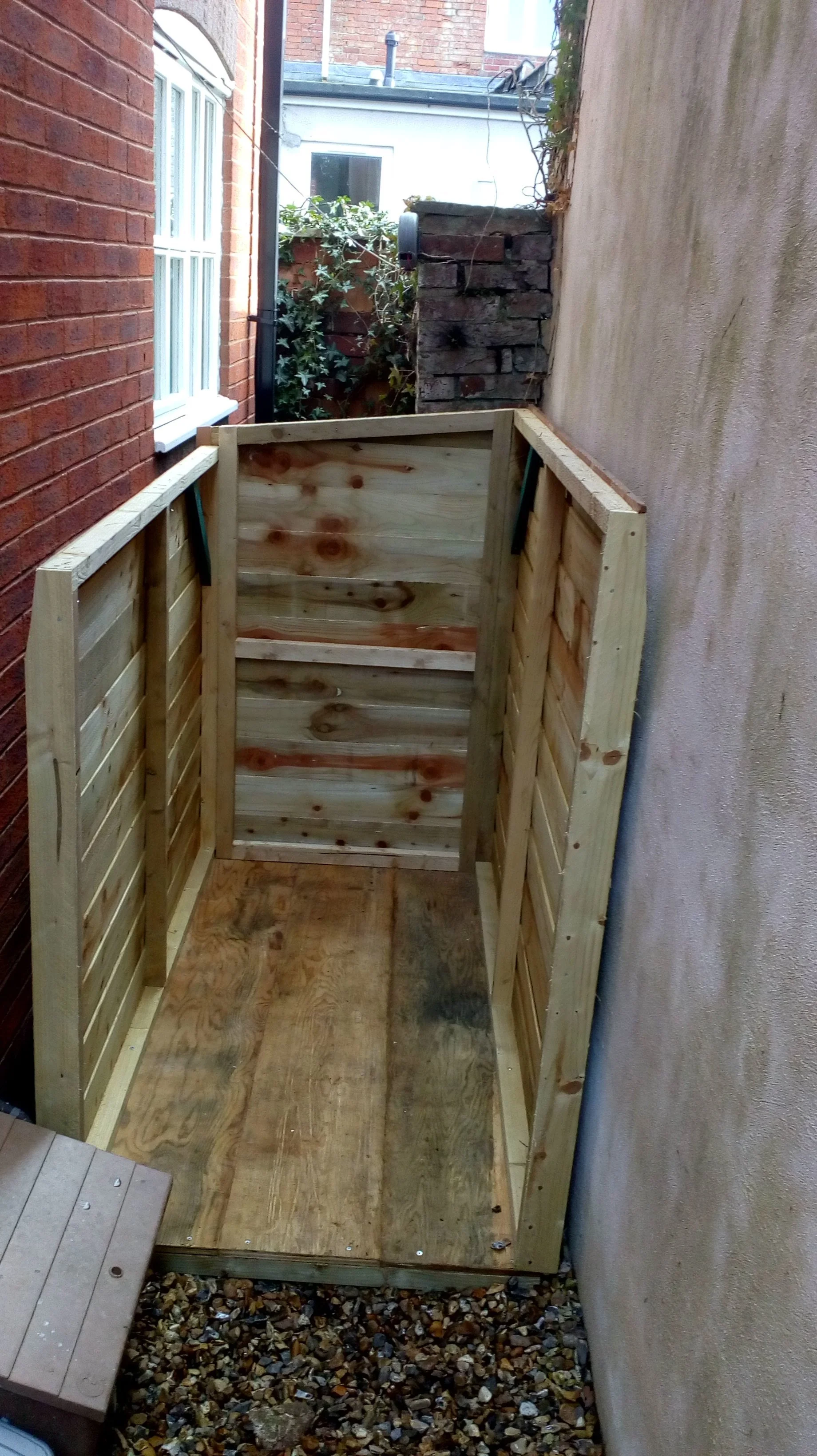 Narrow garden shed