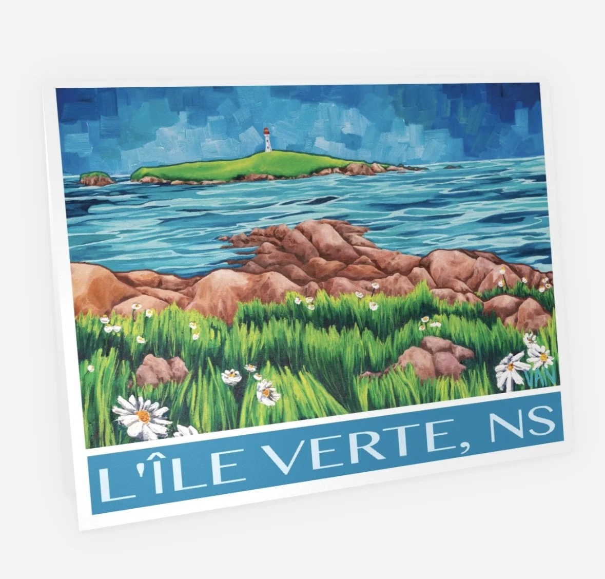 L'ILE VERTE FRONT.jpg