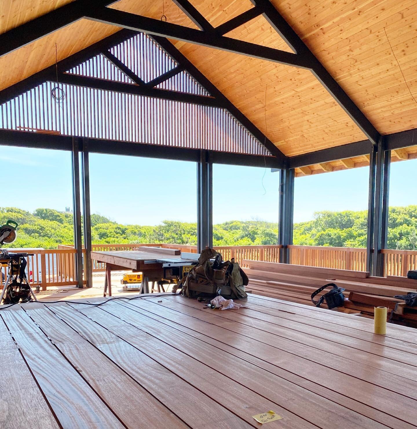 Nearing the end of this unique and fun beach club project, just in time for July 4th!! #wip
.
@petercookarchitect 
@whiteoakbuilders 
.

.

.

#whiteoakbuilders #hamptons #thehamptons #architecture #interiordesign #southampton #watermill #bridgehampt
