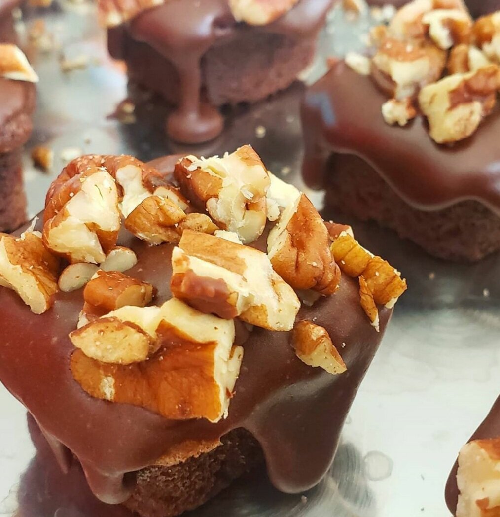 Chocolate Fudge Brownies With Pecans