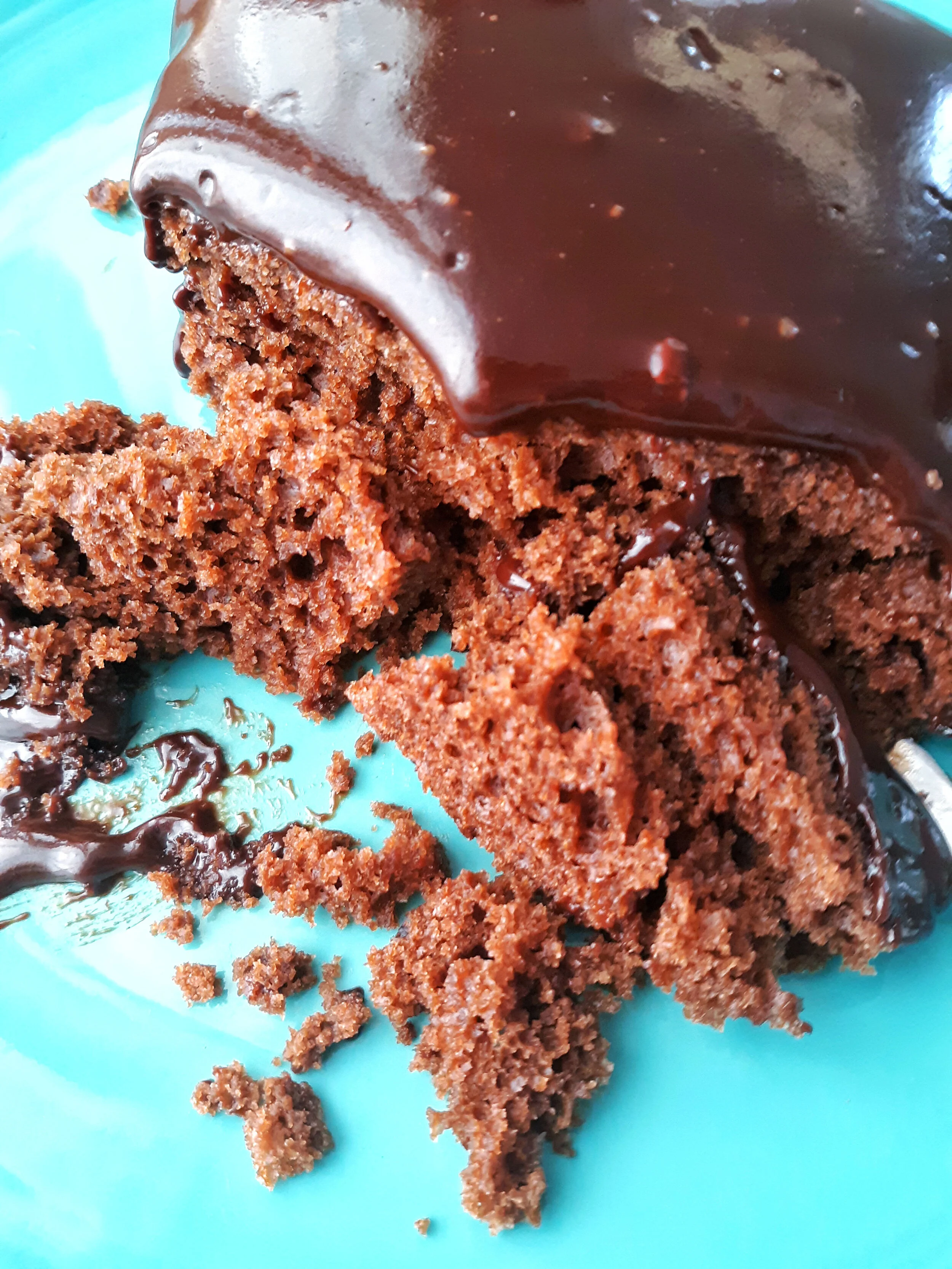 chocolate-olive-oil-cake-v.jpg