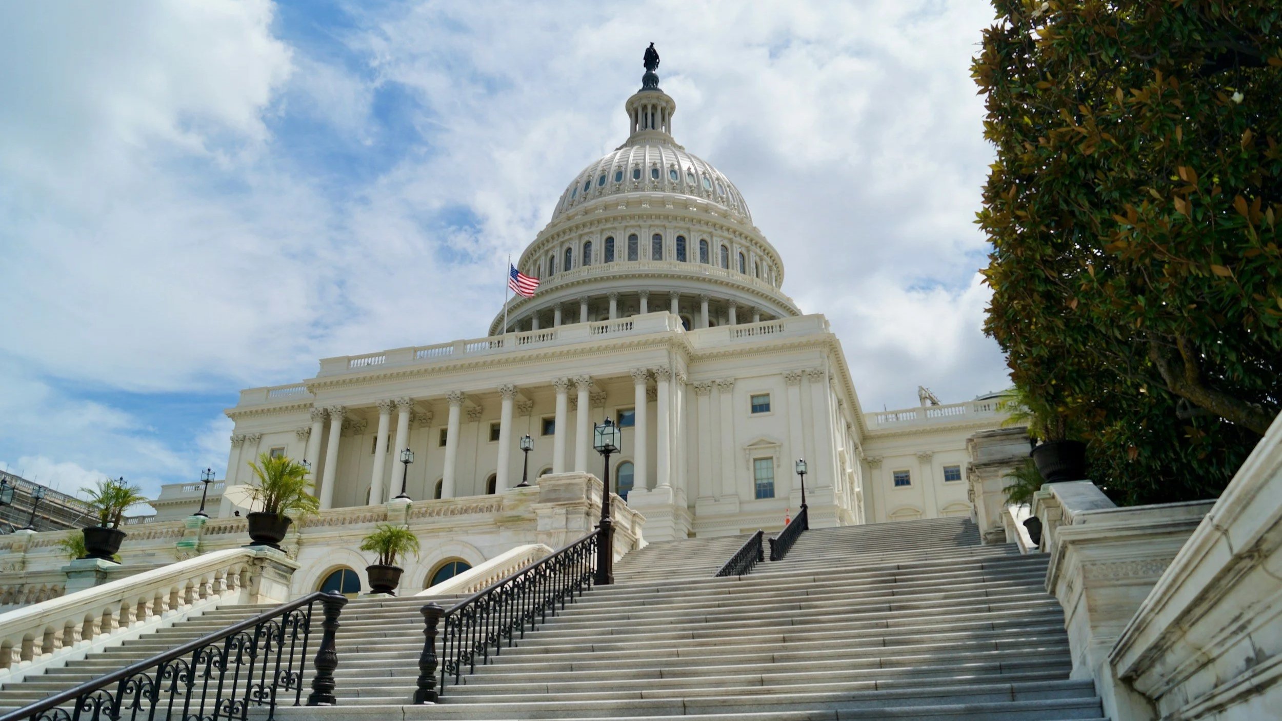 Who to Contact to What During August Recess: Arizona’s Congressional Delegation