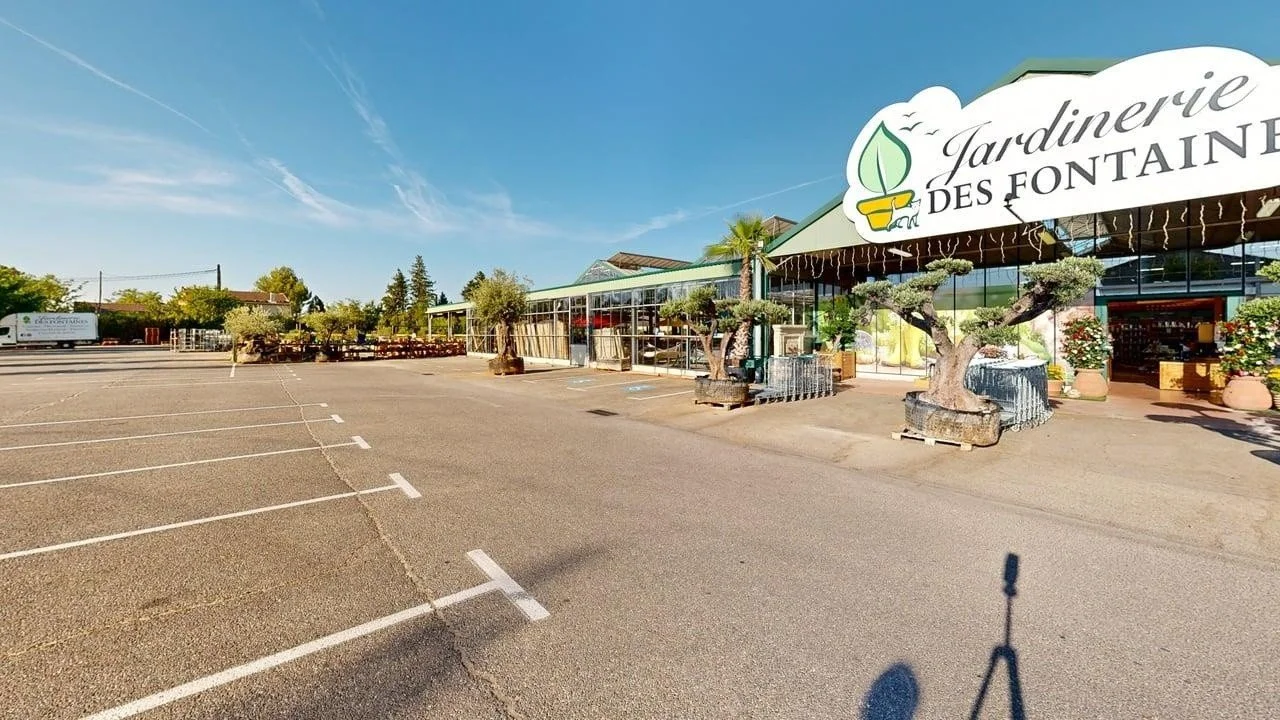 🌿 D&eacute;couvrez la Jardinerie des Fontaines&hellip; comme si vous y &eacute;tiez ! 🌸

Vous avez envie de d&eacute;couvrir notre jardinerie avant m&ecirc;me de pousser nos portes ? 👀🌱

Bonne nouvelle ! Nous vous invitons &agrave; faire une visi