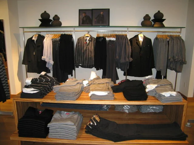 Esprit_4 Mens.JPG