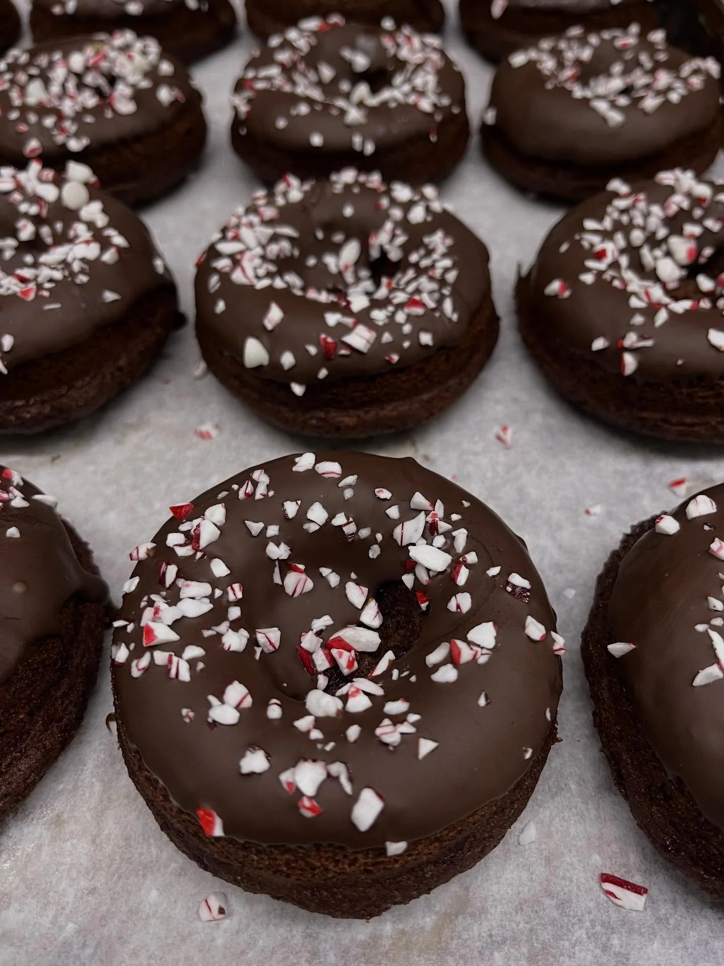 December Items

🎄Chocolate Pepperment Donut
🎄Gingerbread Donut
🎄Red Velvet Cookie Crumb Cupcake
🎄Gingerbread Cupcake 
🎄White Chocolate Peppermint Cookie
🎄White Chocolate Peppermint Cookiewich
🎄Cookiebutter Cold Brew made with @post.eraroasters