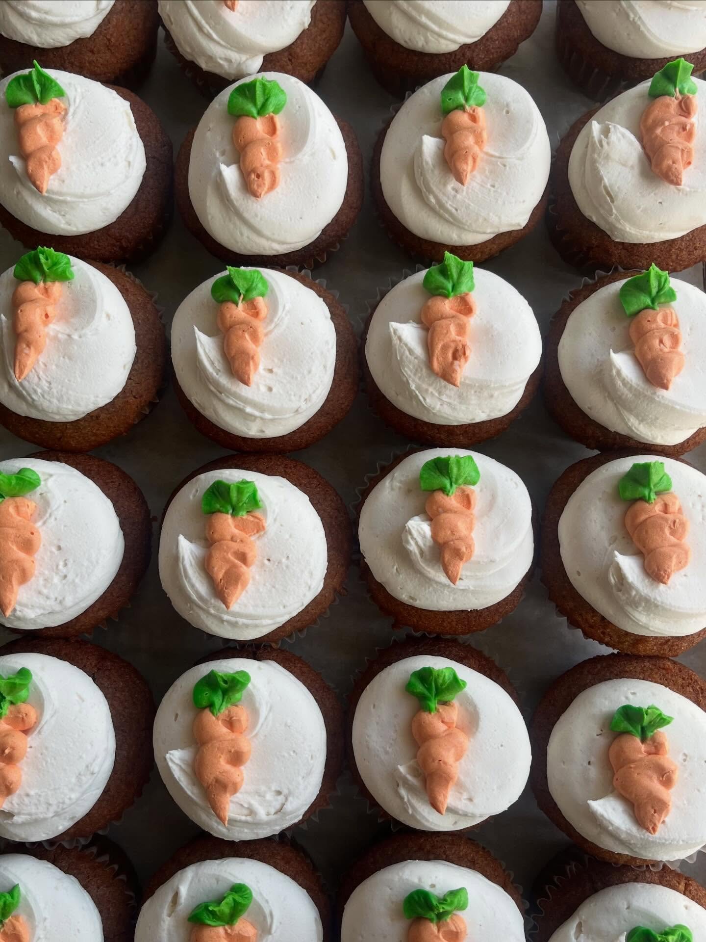 April Items 
🥕Carrot Cake Cupcake
🥕Carrot Cake Donut
🍓Strawberry Muffin
🍓Iced Strawberry Lemonade

April items available all month long  Tuesday - Saturday 10:30 - 6pm in store or for local delivery via UberEats &amp; Postmates.

#vegan #glutenfr