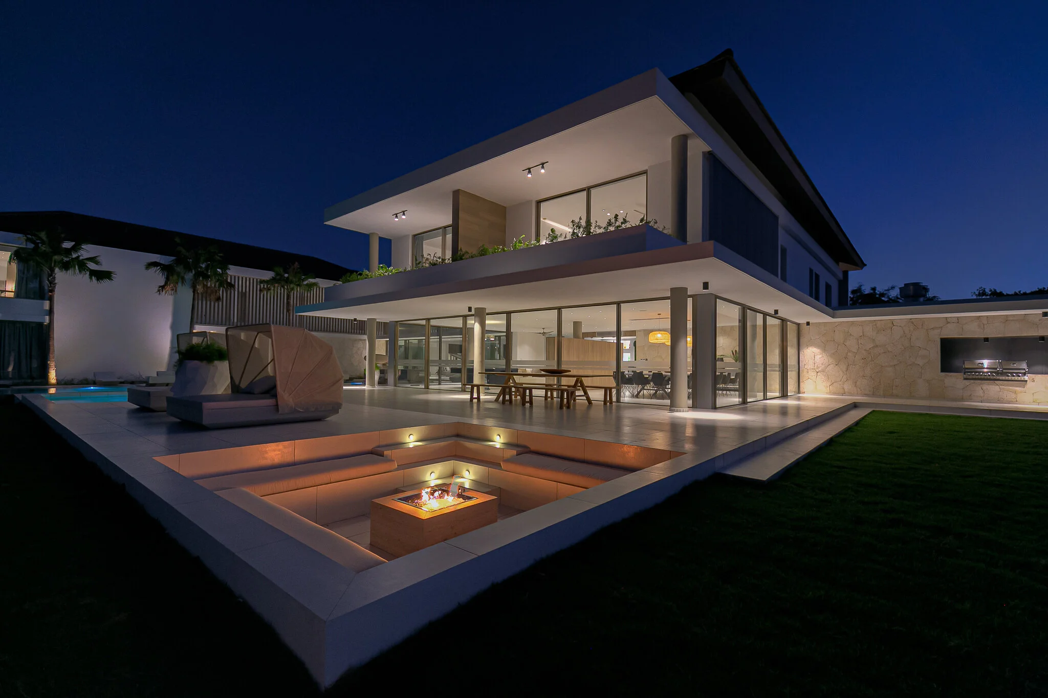 Fire Pit 2.jpg