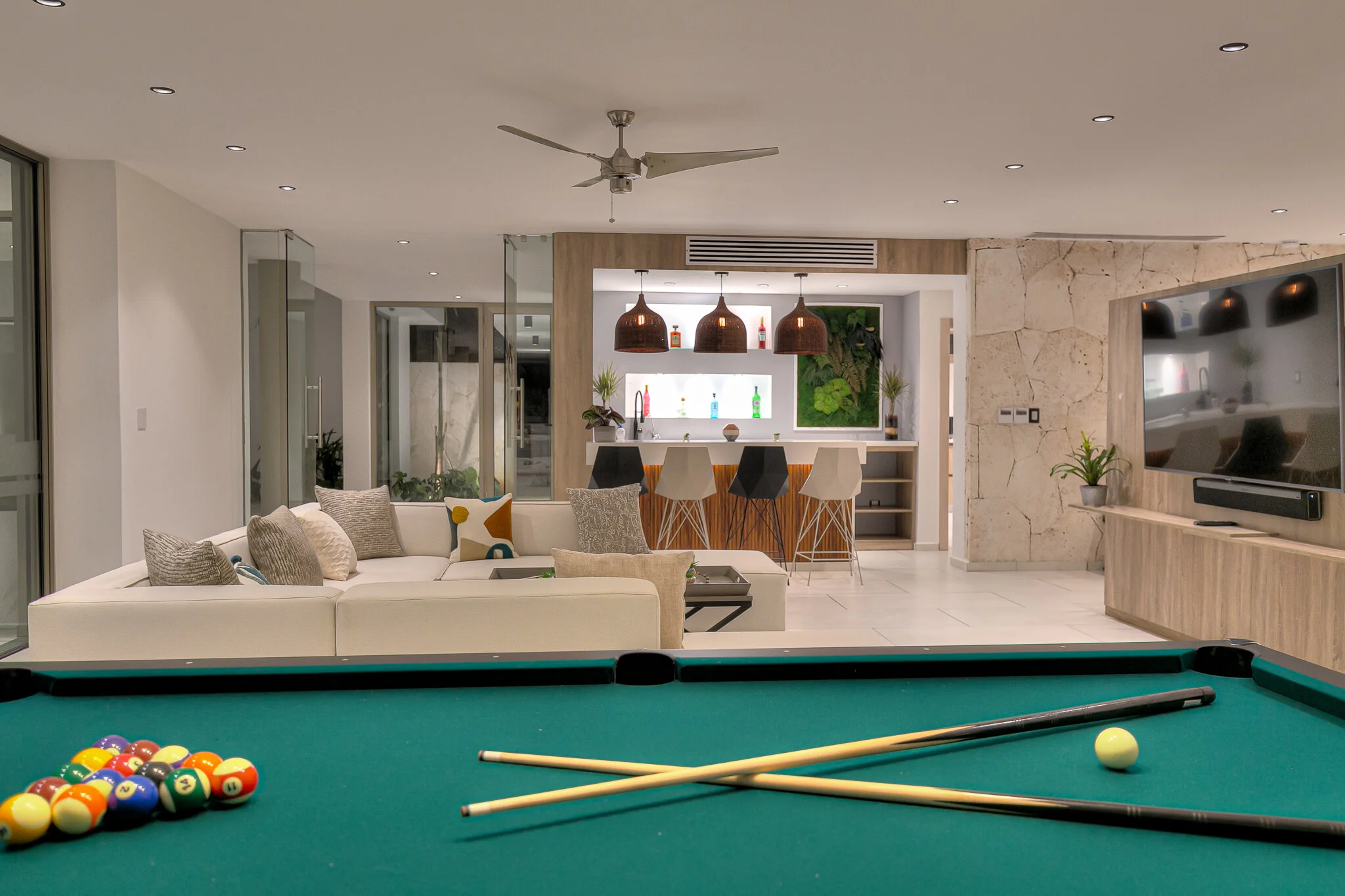 Bar : Pool Table 1.2 .jpg