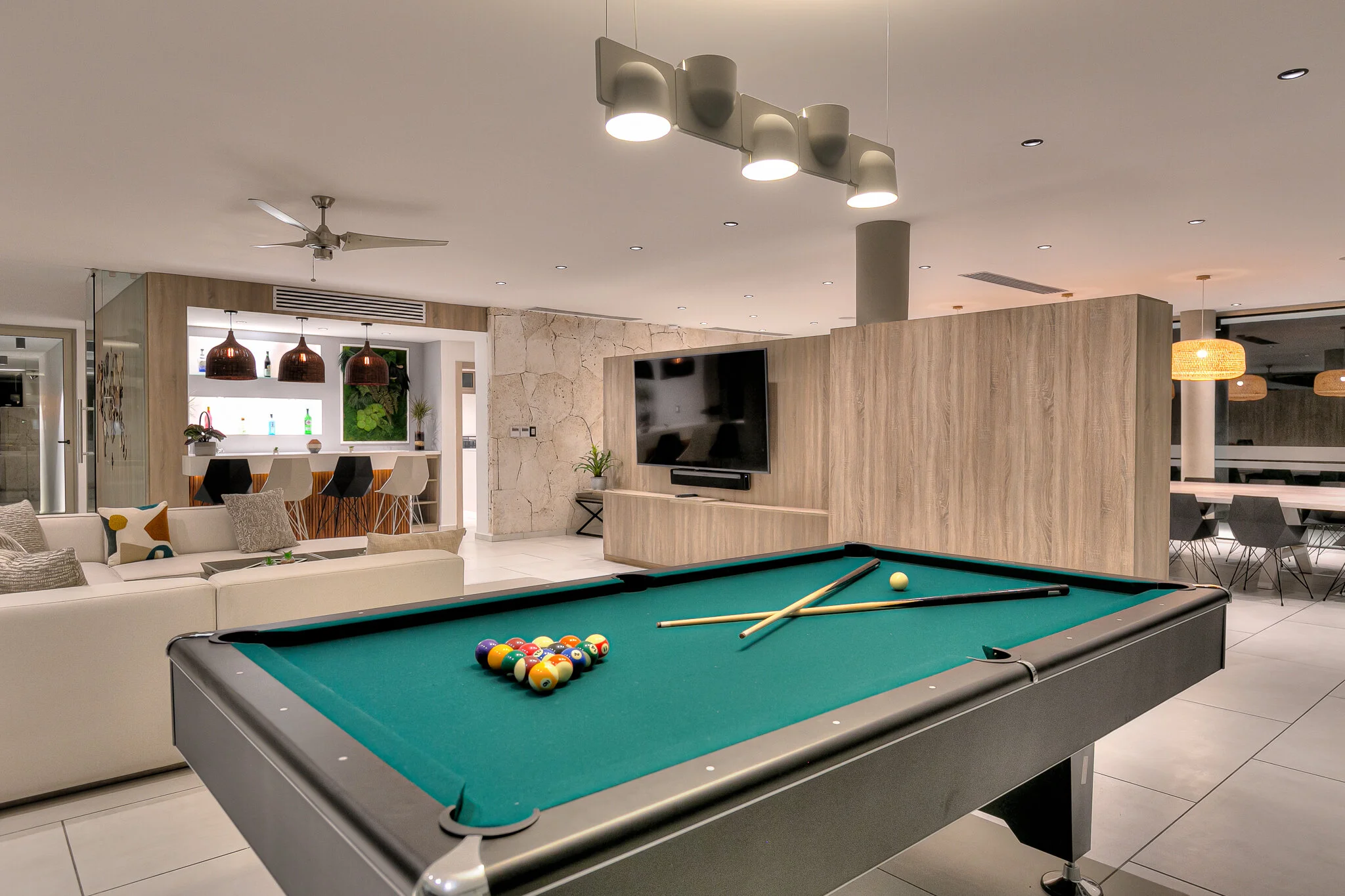 Living Room : Pool Table .jpg