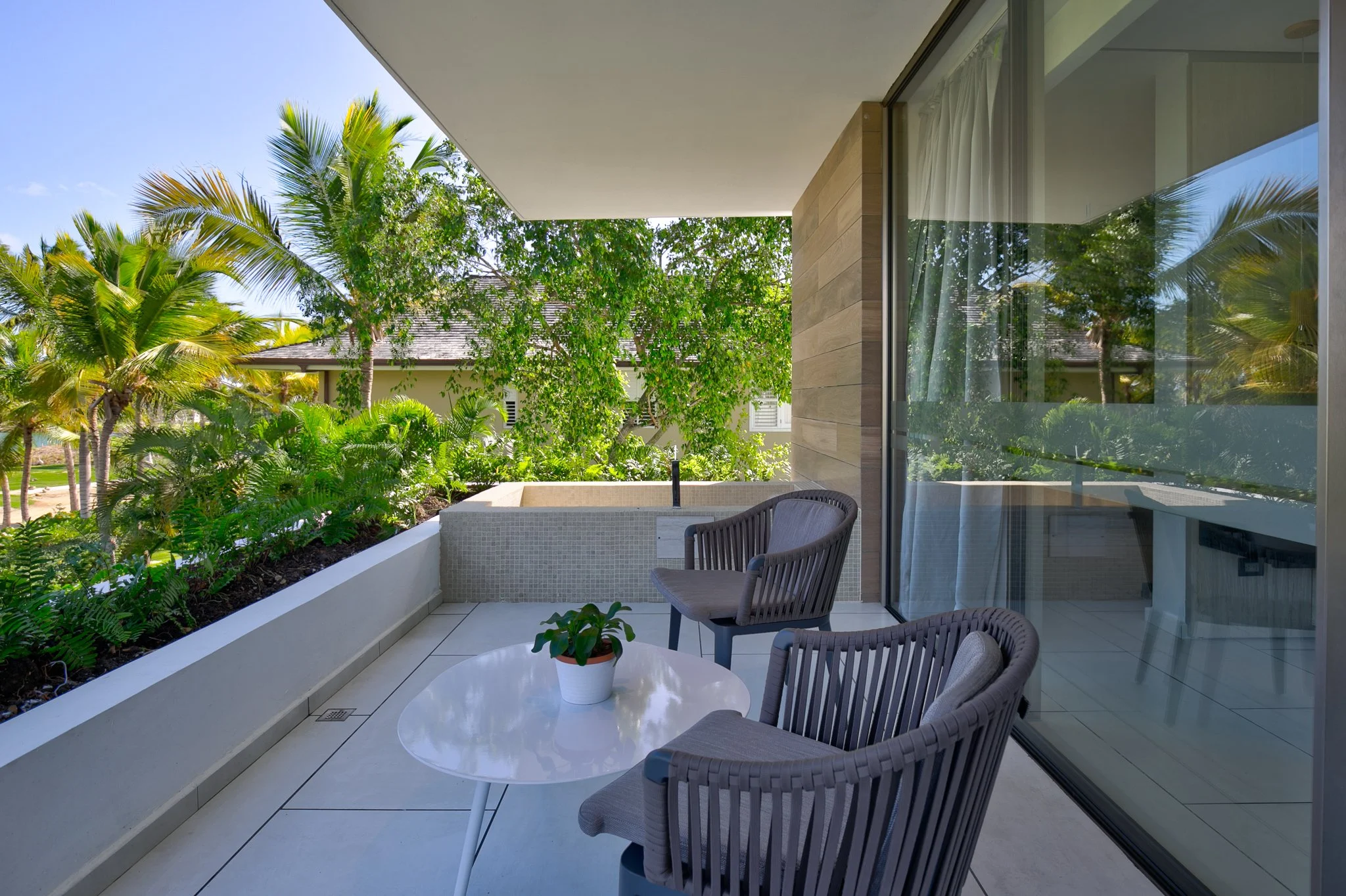 Terrace + Bathtub.jpg