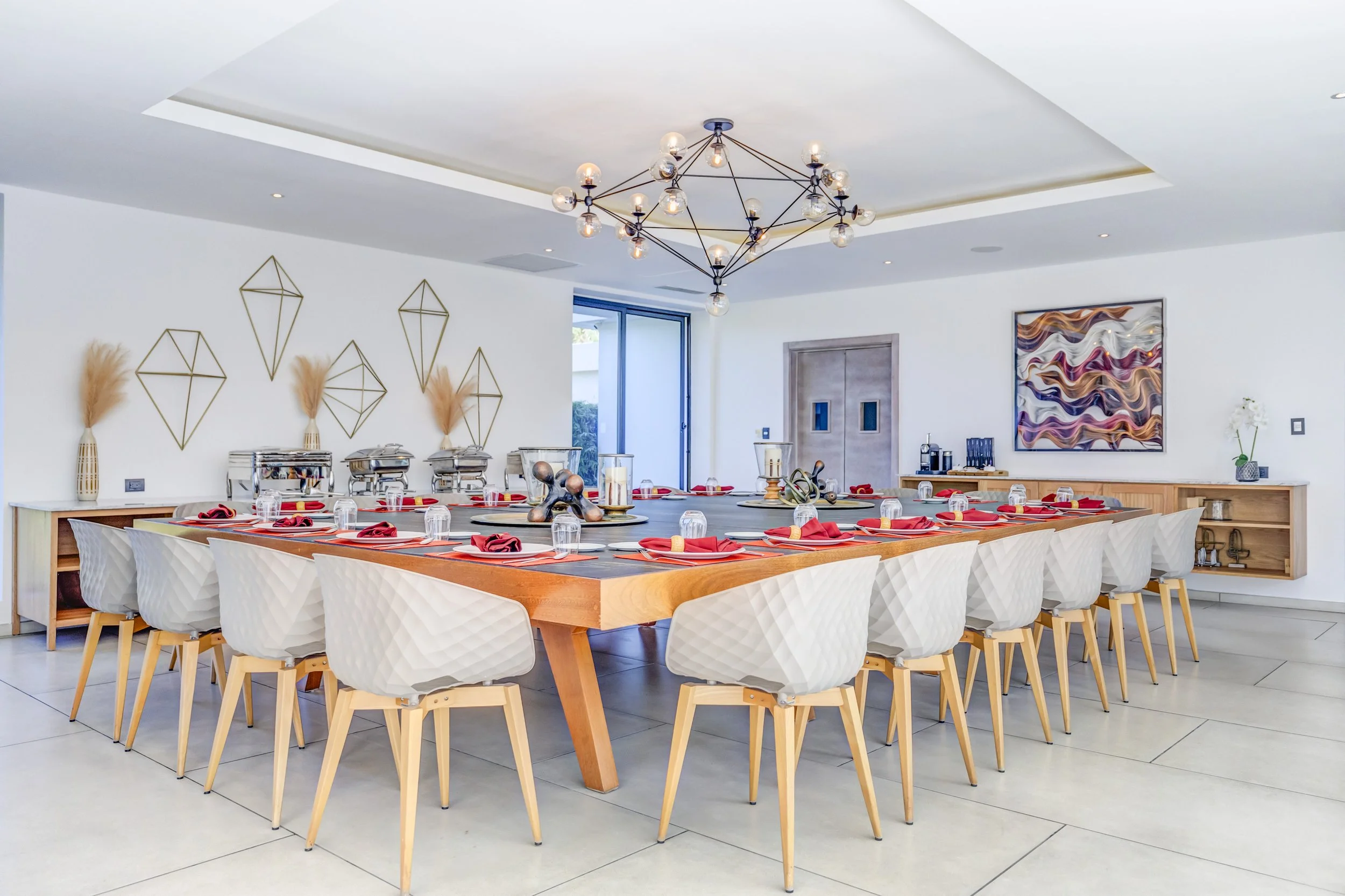 012-dining room.jpg