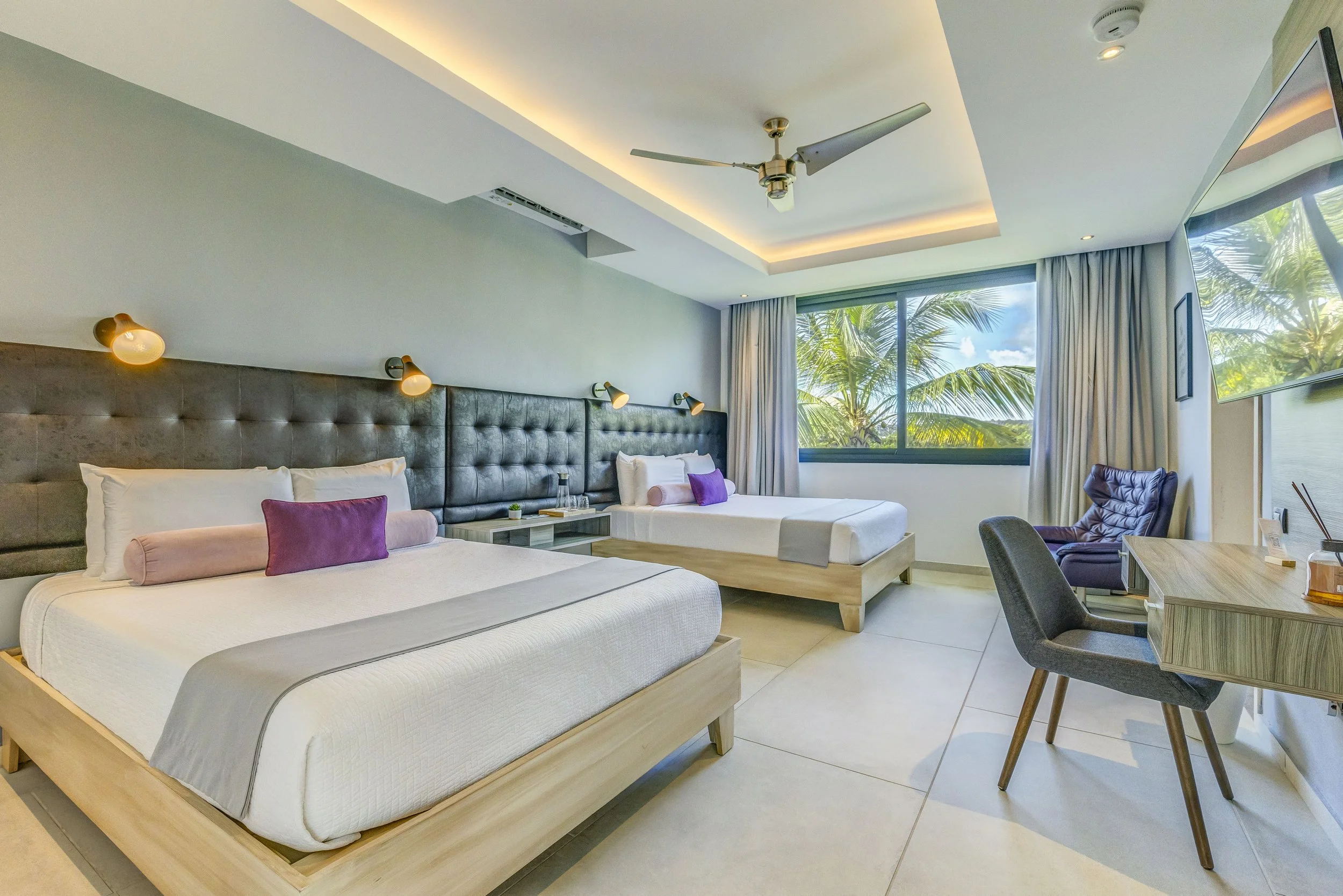 029-fourth bedroom.jpg