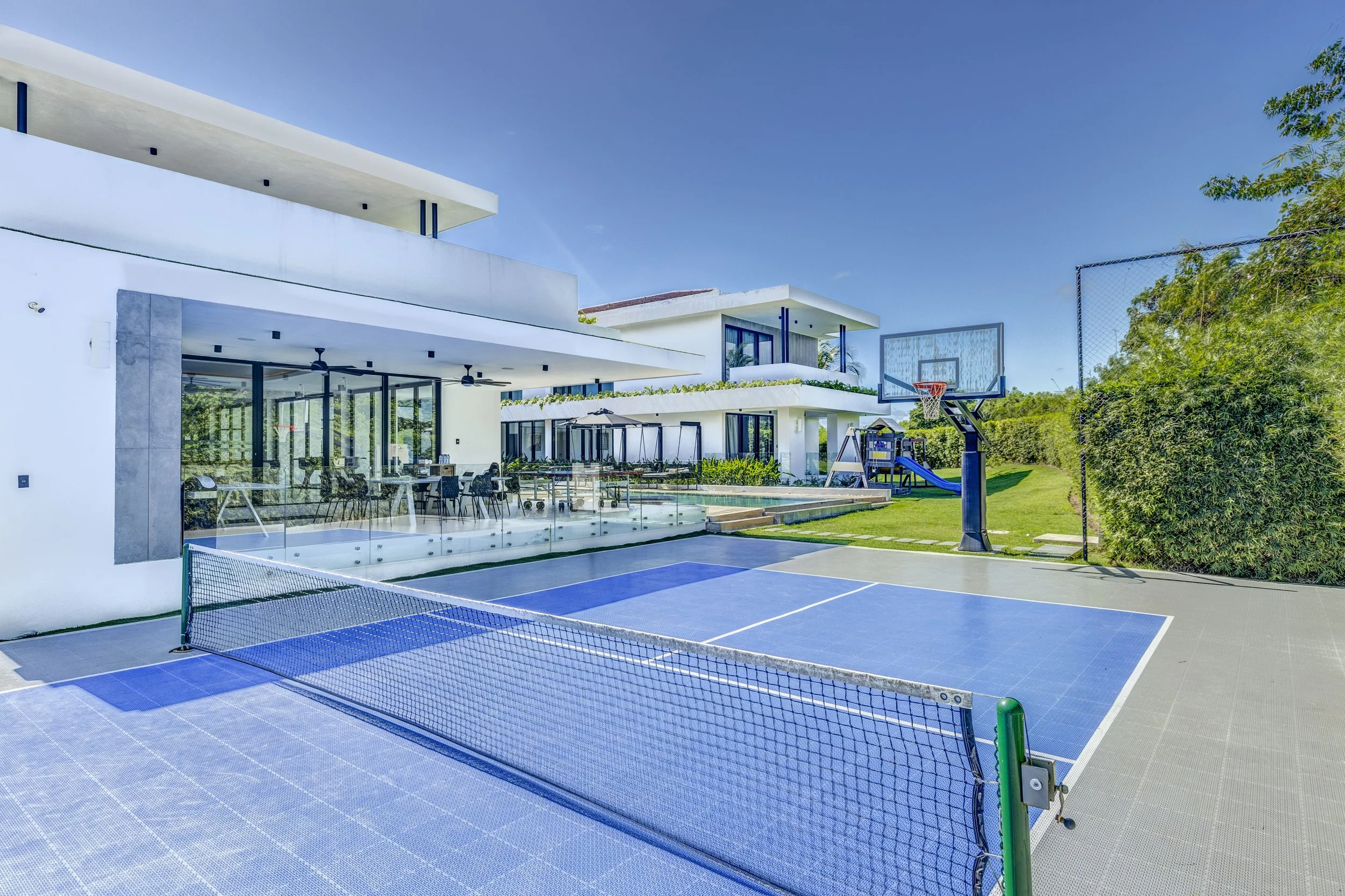 044-court.jpg