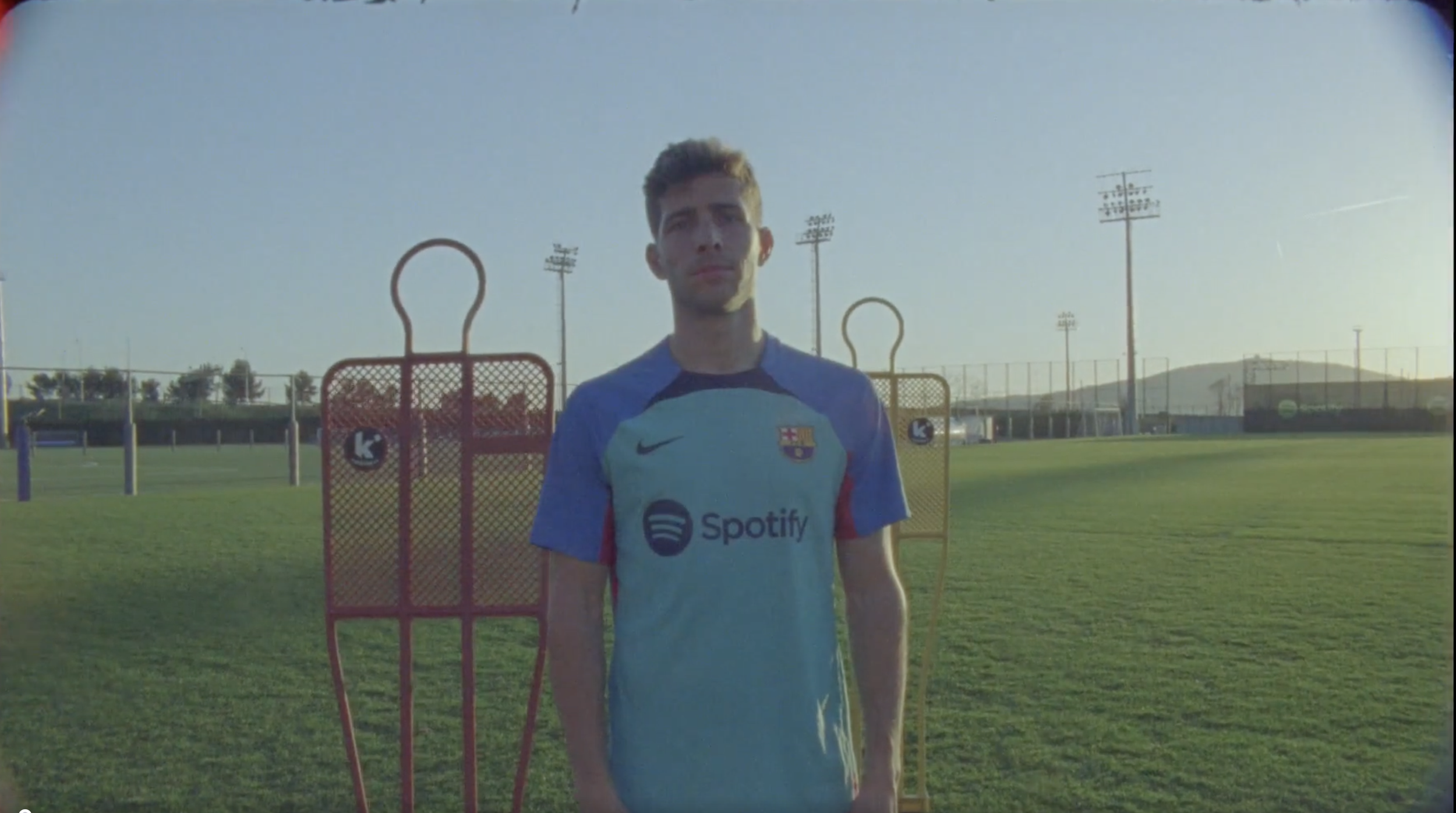 Sergi Roberto - Football Is Loyalty // Director