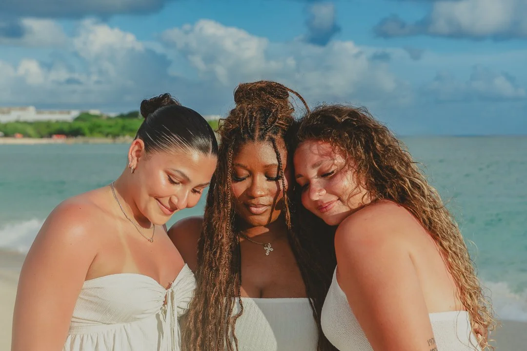 St. Martin, St Maarten. Professional Wedding, Maternity, Vacation, Engagement, Proposal, Solo Travel, Group Travel, babymoon and Family Photographer.