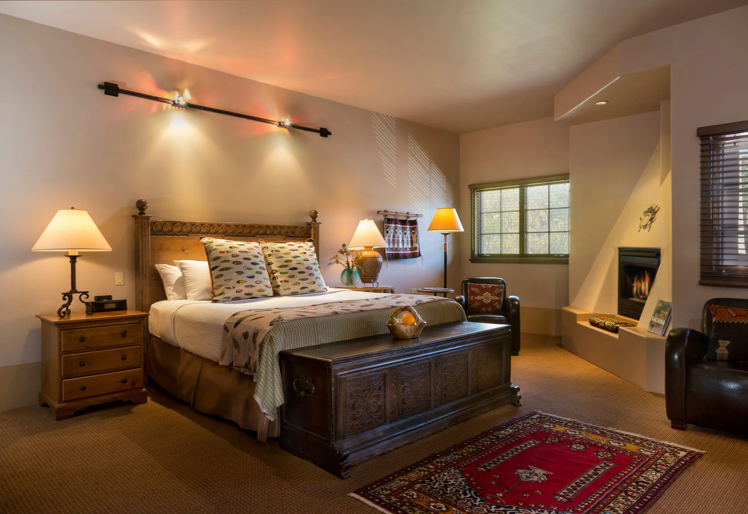 GMarks-HSF-Room520-Bedroom-01b.jpg