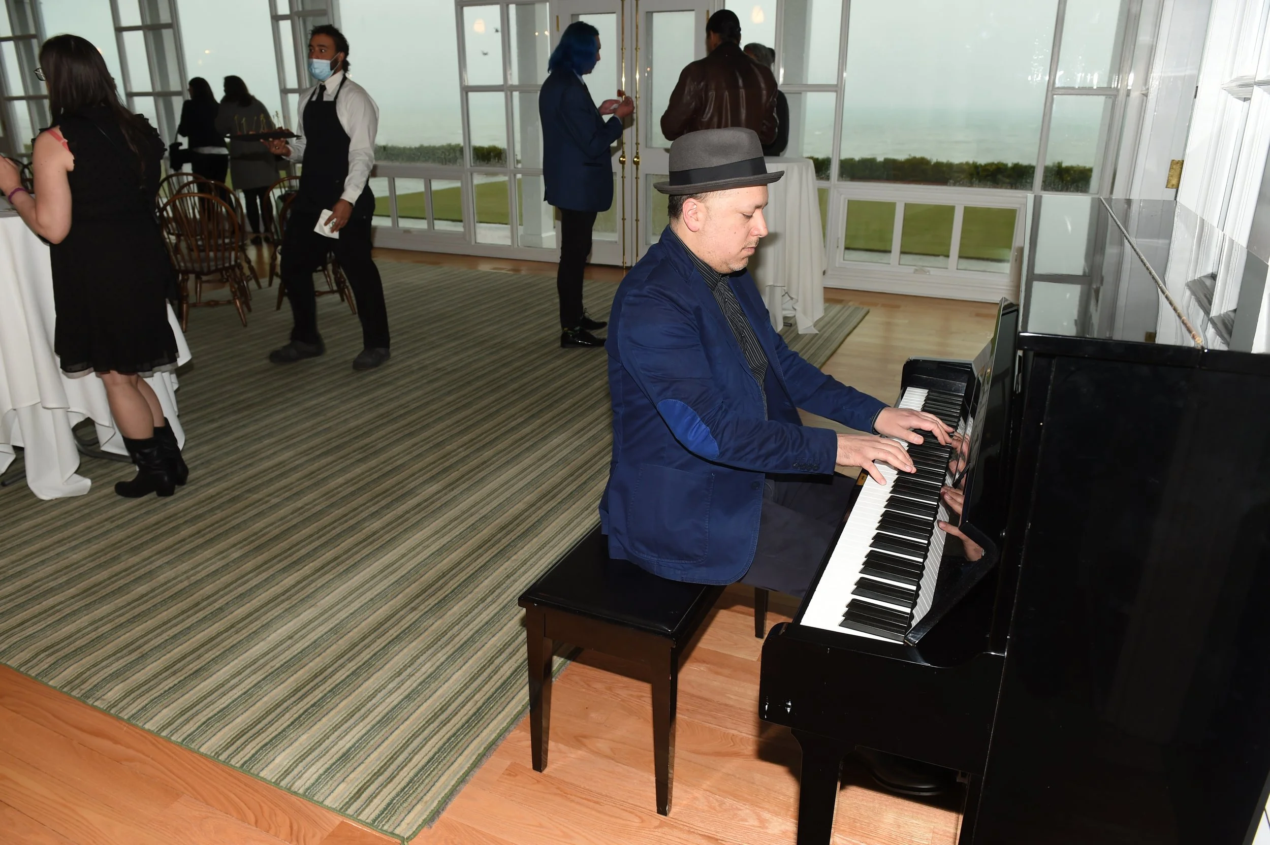 Paul Giallorenzo_Pianist.jpg