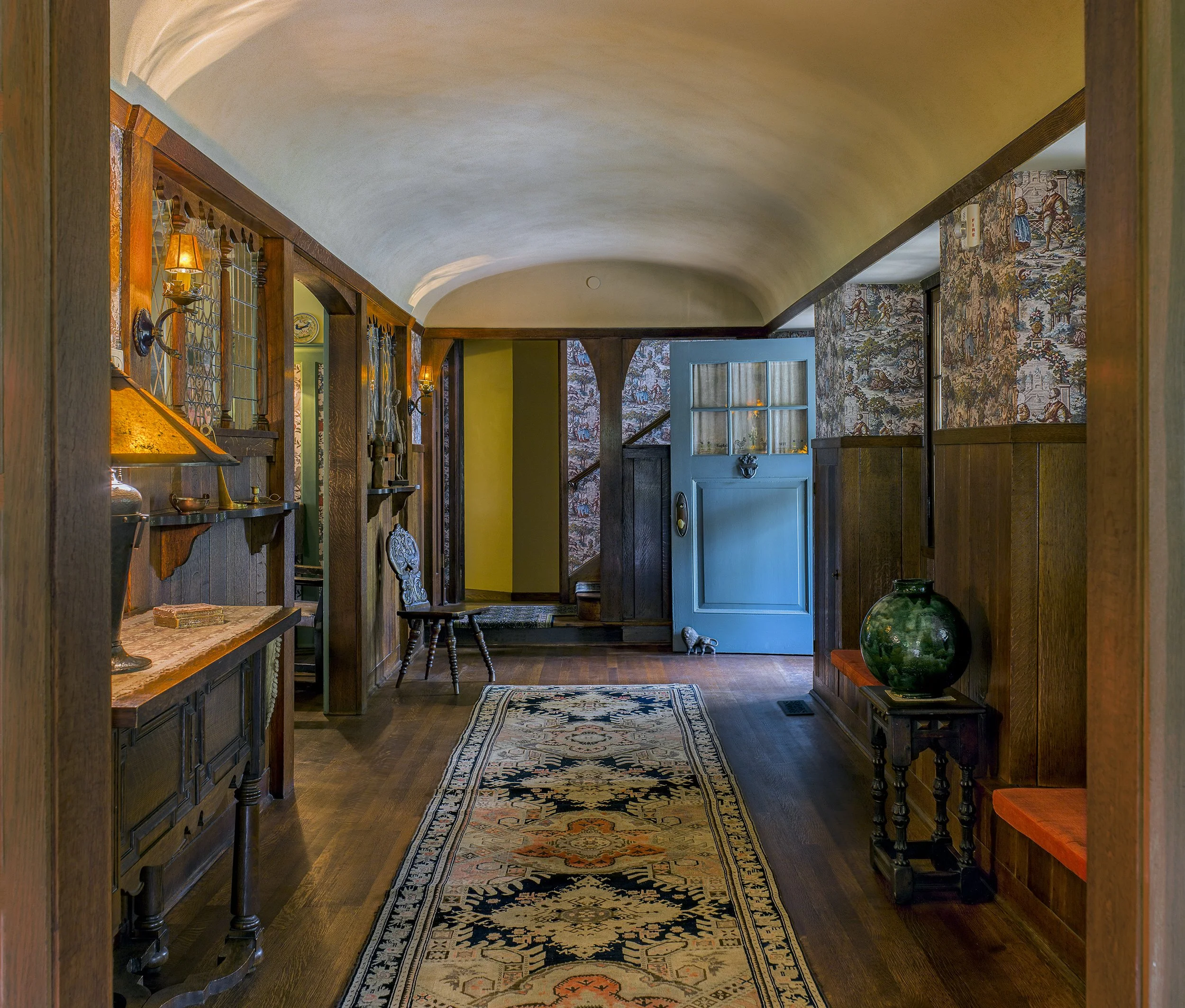 Ragdale House hallwayfoyer, photo by James Caufield.jpg