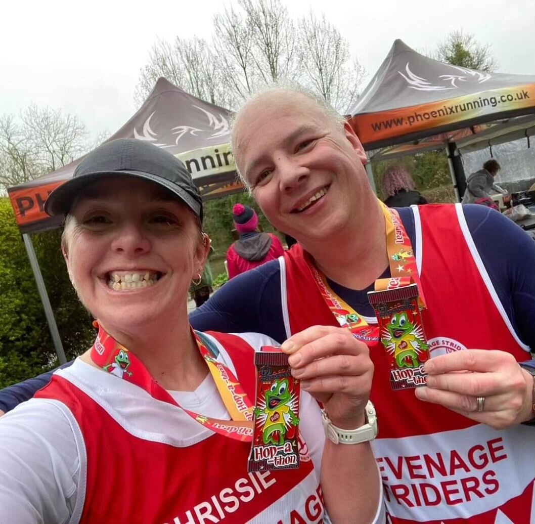 On Thursday, Chrissie &amp; Marc raced at the @phoenixrunninguk Leap Day Hop-a-thon 🐸 finishing in 2:30 it was a great event as usual, with added bronze wings for Chrissie &amp; of course sweet treats, chocolate and a bonus spotting of a seal 🦭 in 