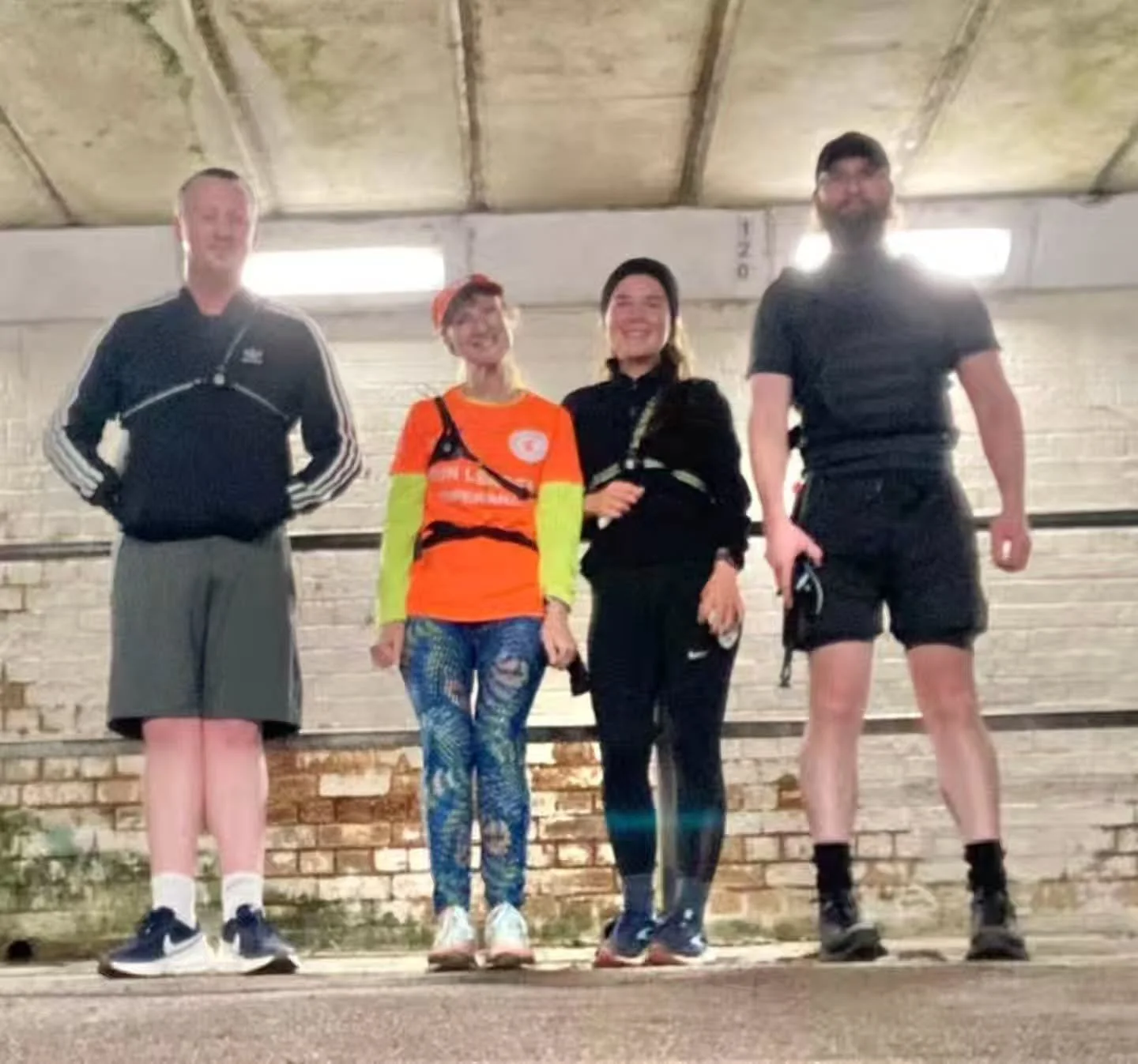 On Monday evening we ran a 5k Circuit with Esperanza. This is for all paces and in the calendar every week!

👏 👏👏👏