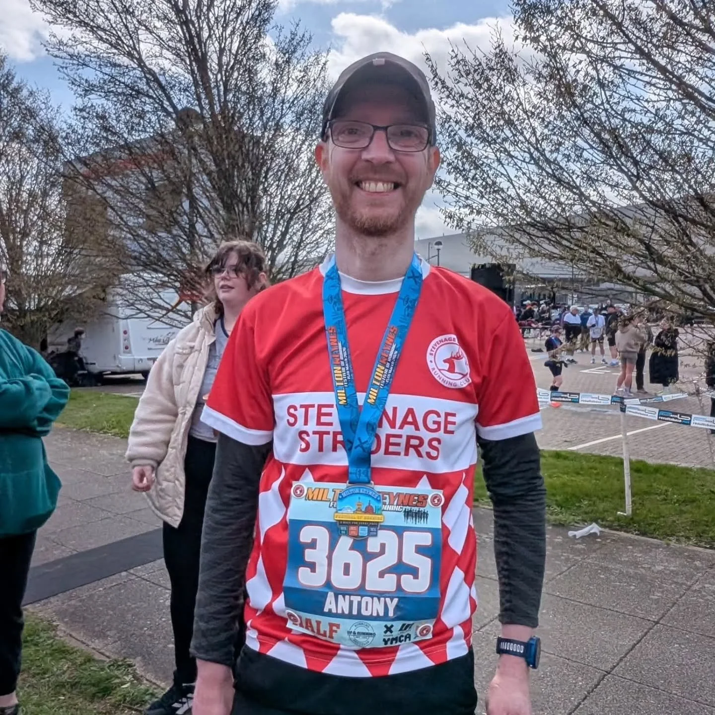 MK Festival of Running (Half Marathon)

Keith Dennis  1.46.29 (CB, SB) - cold before hand, too warm during the race and cold afterwards. Nice strider turn out, nasty hill at the end.

Sarah Dennis 2.29.50 (PB, SB) -  Pleased with that, not so pleased