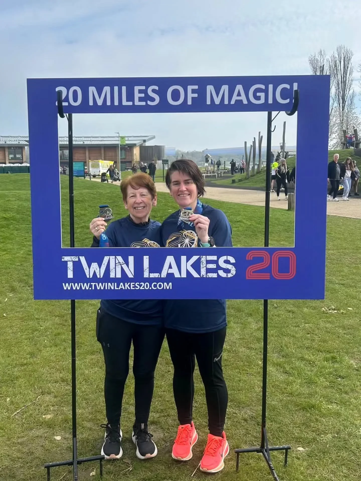 At the Twin Lakes events, marathon training efforts were in full swing: Keith Dennis delivered an excellent PB of 2:45:58, while Ian McClements also achieved a PB 03:14:23, despite an extra kilometre detour. 

First-time 20 milers Kyle De-Vall (3:25: