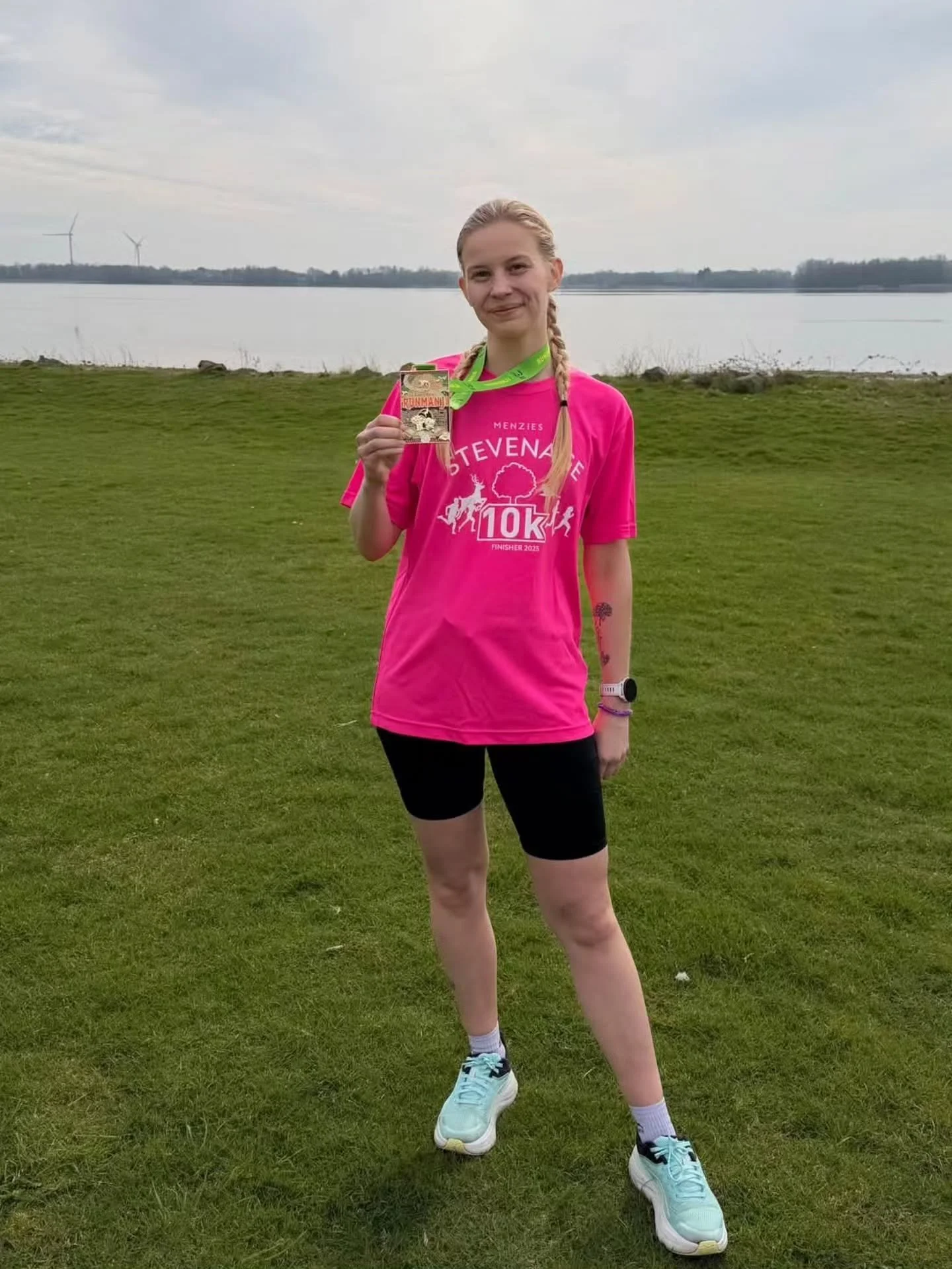 At the @phoenix_running_cambs Runmanji event Russell Edwards completed his 54th half marathon in a time of 2:28:35, feeling strong and relaxed and Bethany Harris pushed through a tough 28K training run at Grafham Water in a time of 3:48:34, building 