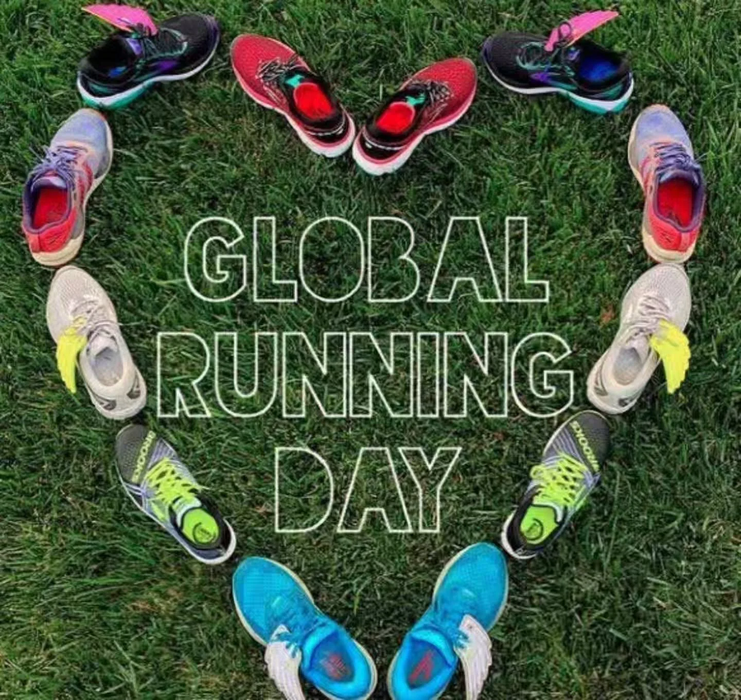 It's #GlobalRunningDay and we'd love for you to share with us the reasons you run! 

🙌🏃&zwj;♀️🏃&zwj;♂️🏃🌏