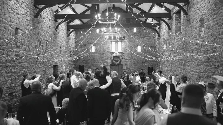 A small glimpse of a 1 big great day ❤️❤️❤️
@alannafletch @jackfletch97 
North West Documentary Wedding Videographer @kj_weddingfilms at @browsholmeweddings ❤️❤️❤️
@rebeccajonesphotos 
@paddy_slater_music 
@twelveevents_  @flowergladeflorist @stefani