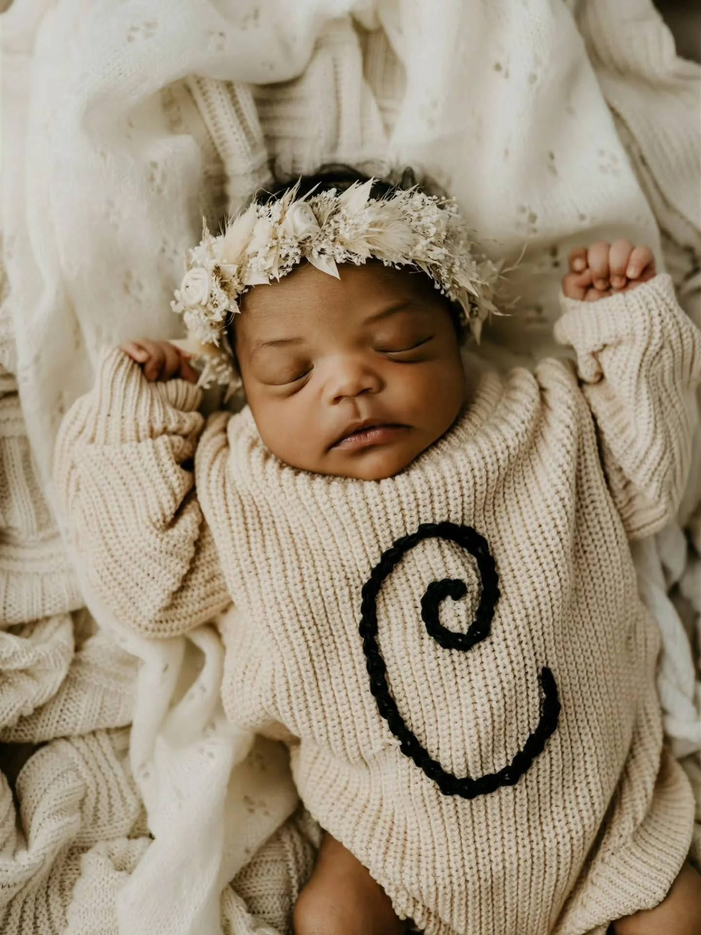 Just a sweet girl in the sleepy realm 💖