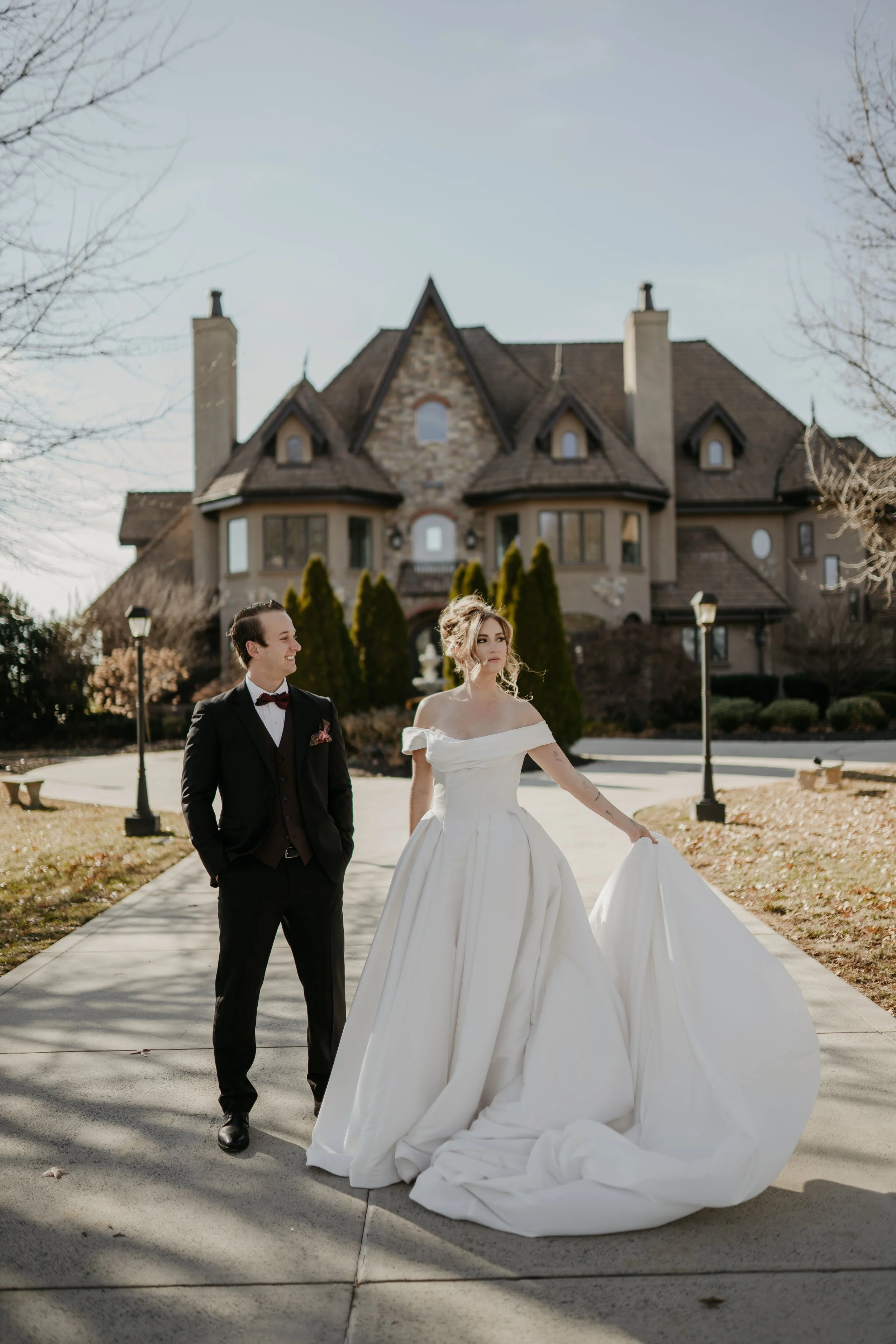 Sunset Ridge Estate Couples Portraits