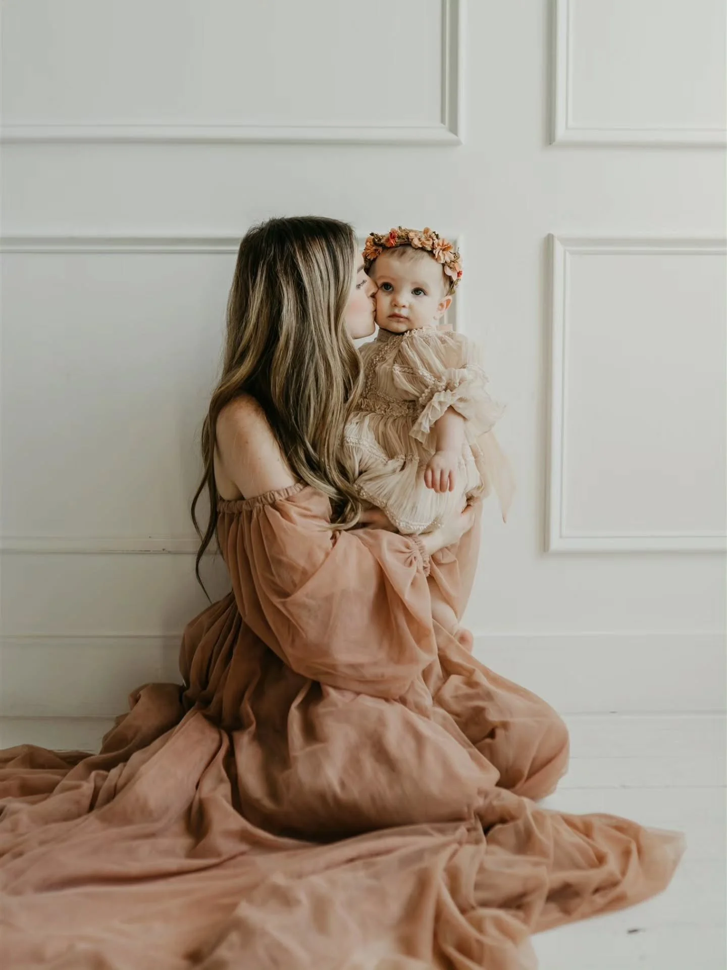 A mother's love ❤️ 

Maternity clt photographer newborn photographer 
Charlotte newborn photographer Charlotte maternity photographer clt family photography Charlotte family photographer concord wedding photographer Charlotte wedding photography nort