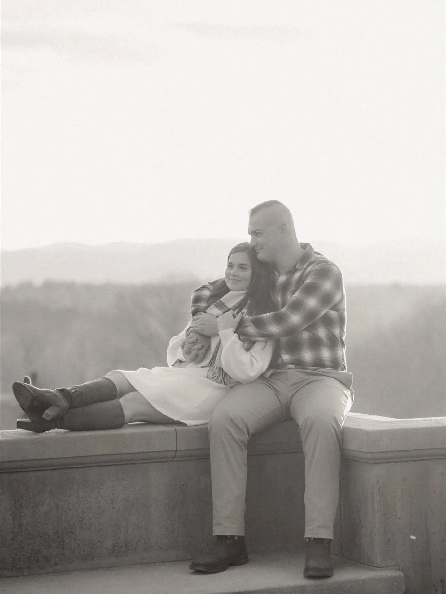 Surprise proposal at the Biltmore Estate in Asheville ✨️

Making sure this surprise proposal went perfectly took some patience with a dash of anxiety 😉

@biltmoreestate 

#weddingphotographercharlotte
#charlotteweddingphotographer
#charlotteweddingp