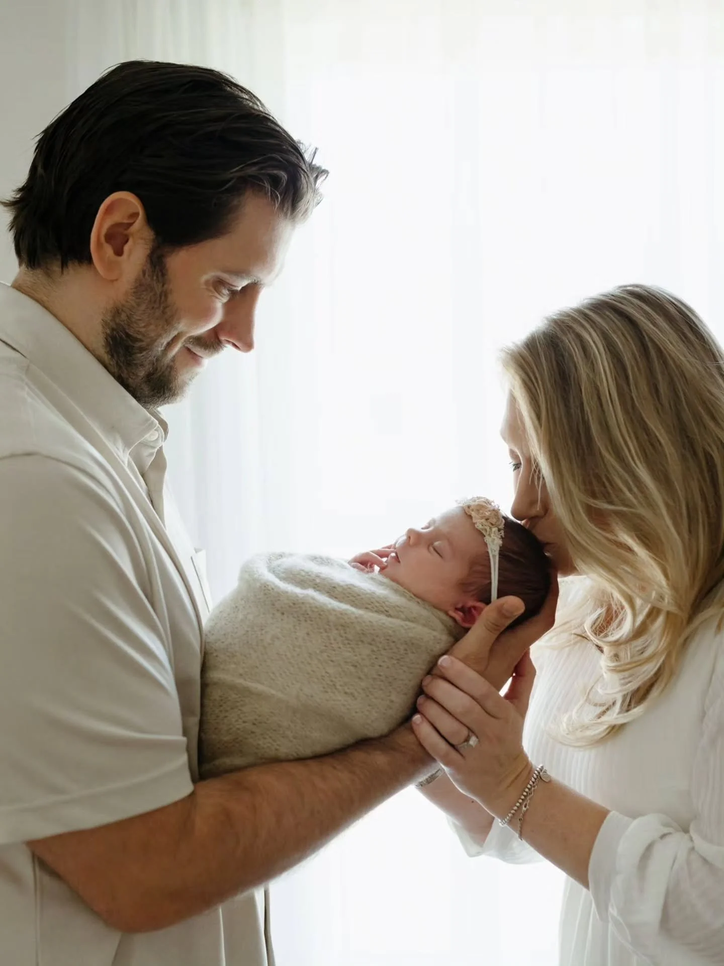 It's true what they say that when you have your first baby, you truly understand what unconditional love is. 

#charlottefamilyphotographer
#charlottematernityphotographer
#charlottenewbornphotographer
#charlottencphotographer
#charlotteportraitphoto