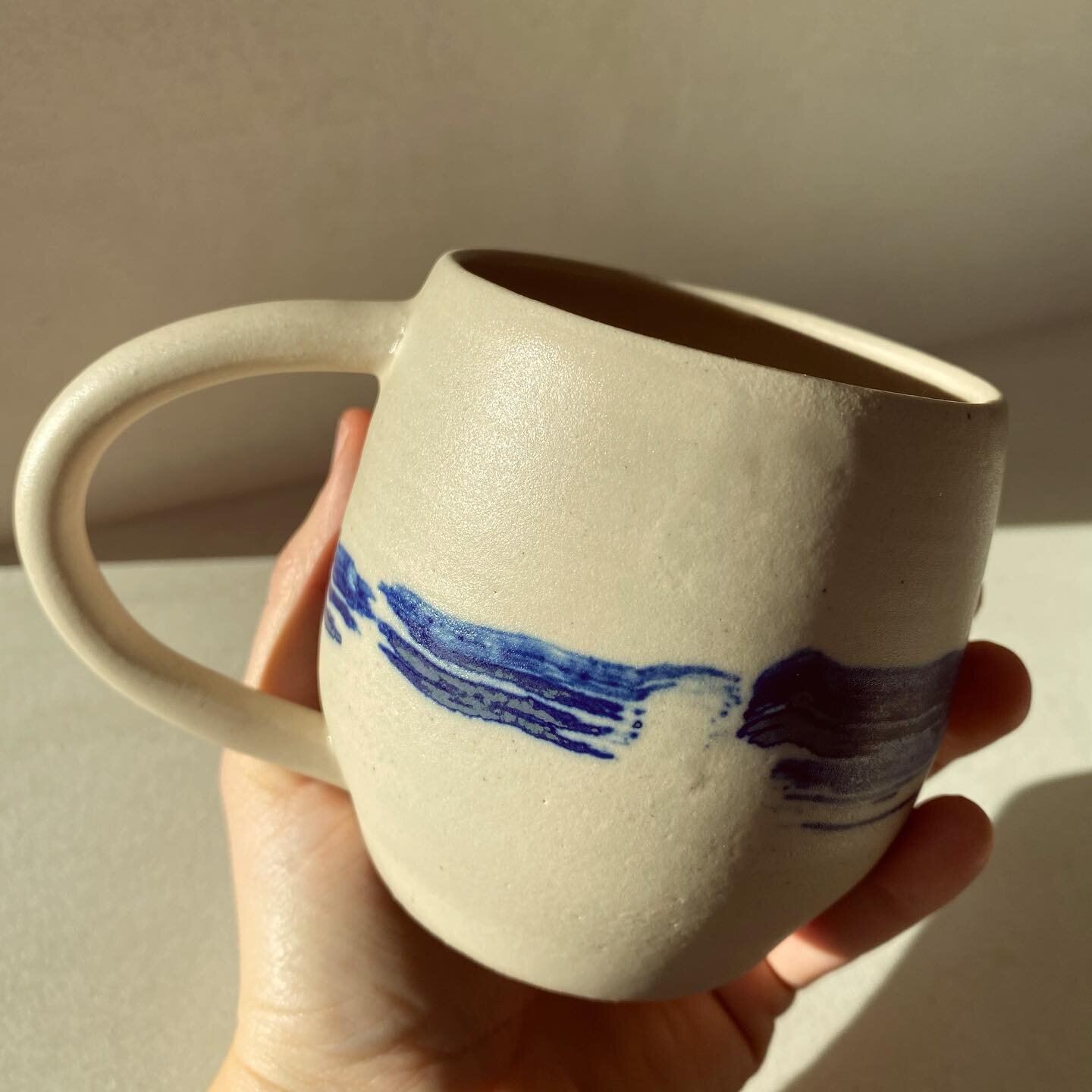Winter mug, winter light ✨