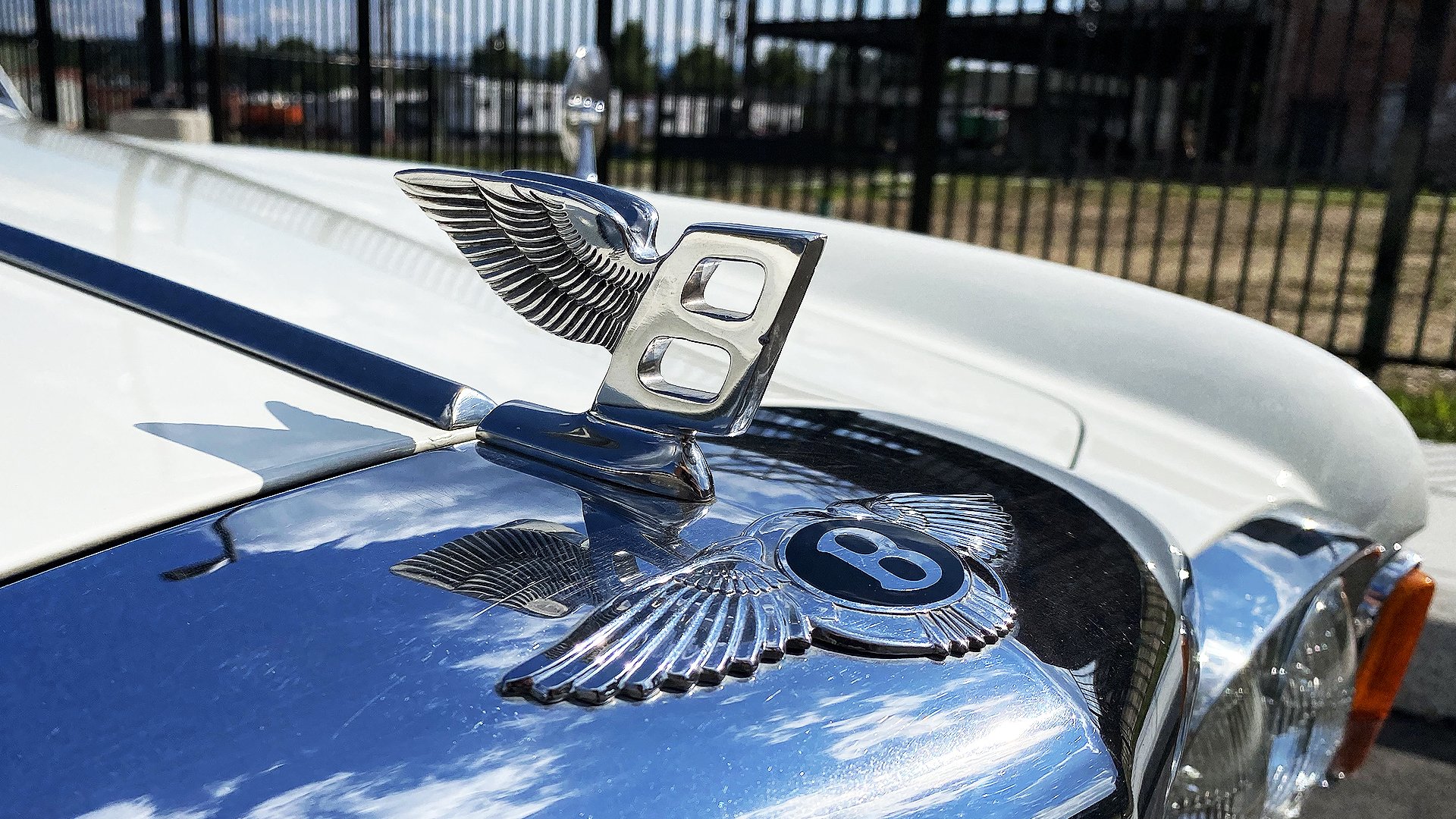 69-BENTLEY-T-09.jpg