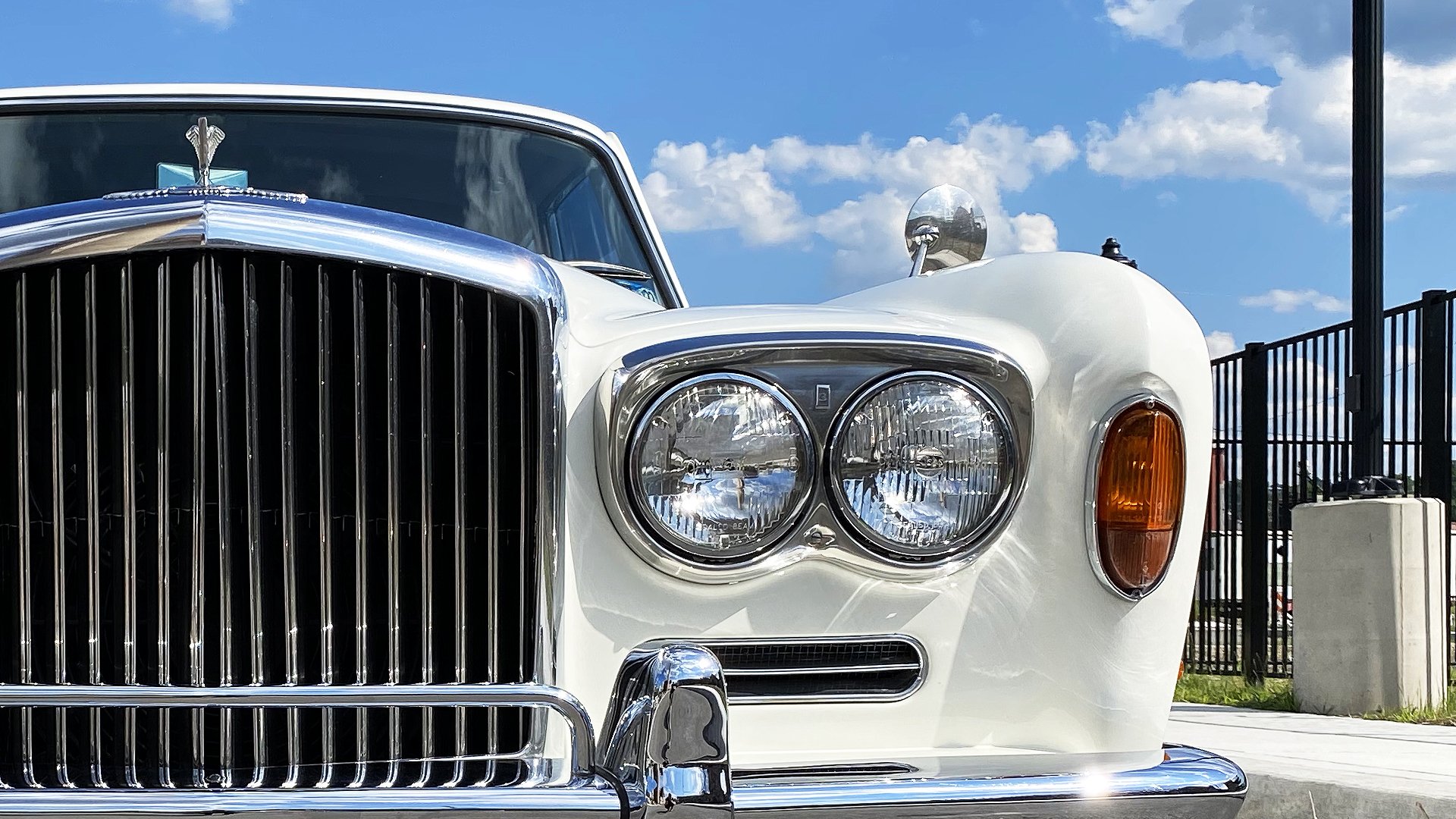 69-BENTLEY-T-010.jpg