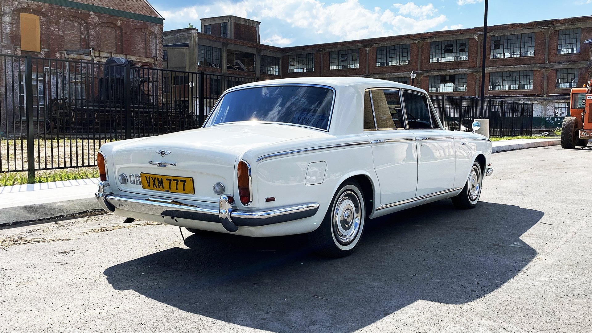 69-BENTLEY-T-02.jpg