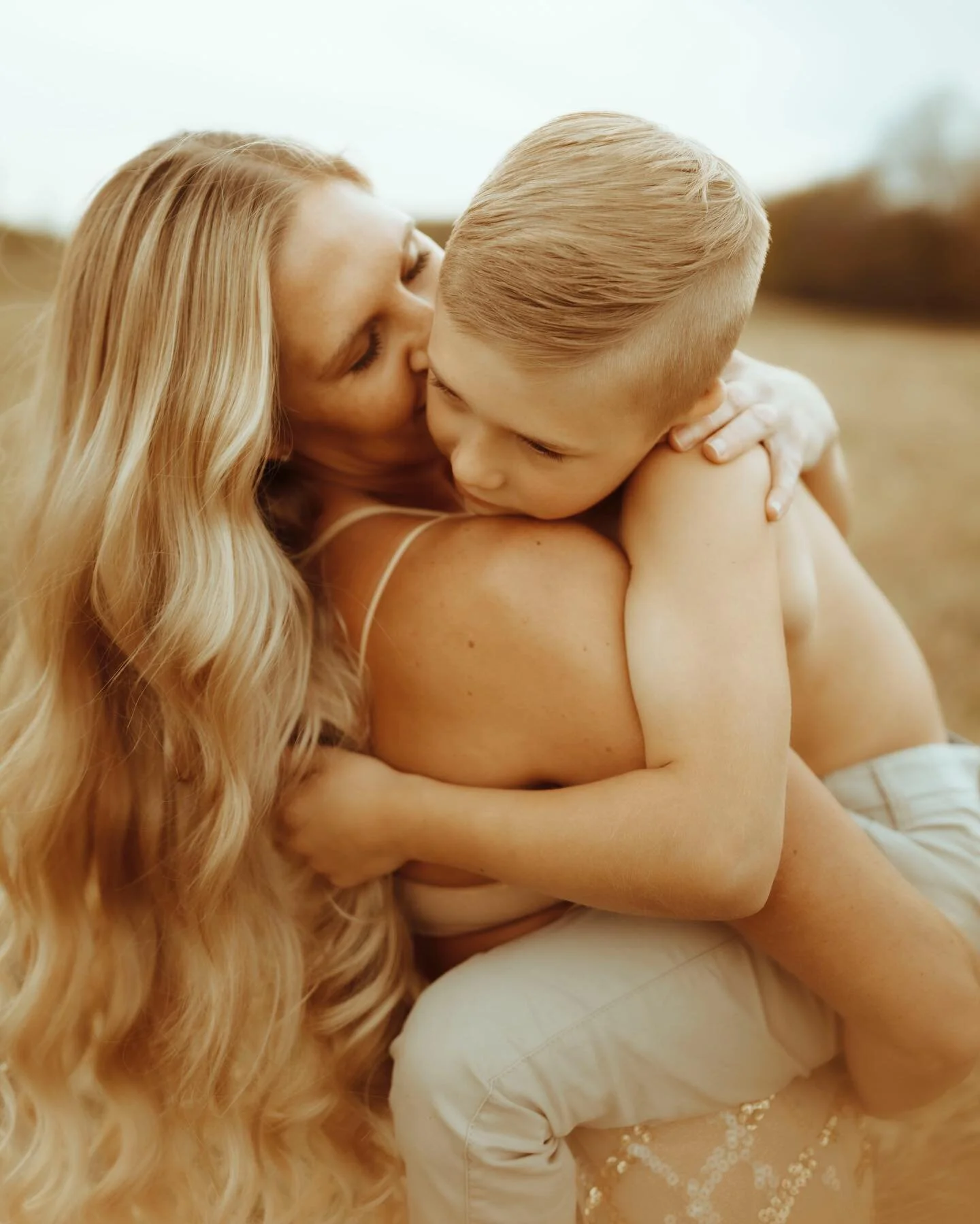 Motherhood- The state of being of being a mother.
I&rsquo;m not sure there could ever be enough words put together to describe the journey of motherhood. It&rsquo;s so incredibly beautiful yet so raw and heavy all at the same time. You become a 24/7 