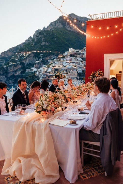 7 Questions to Cut Your Wedding Guest List