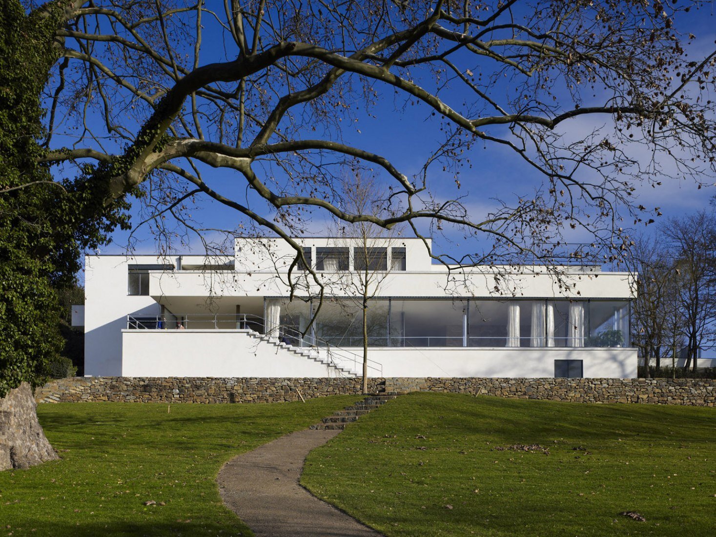 Tugendhat House (Exterior)
