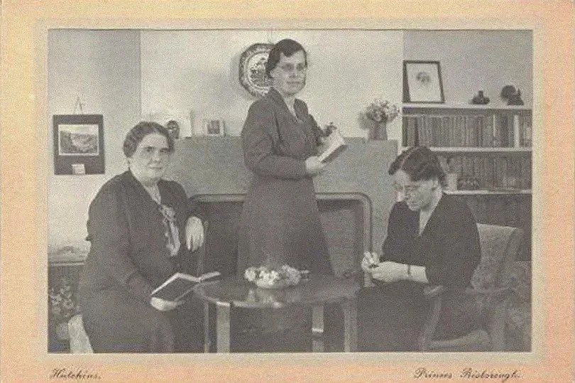 The Leverkus Sisters